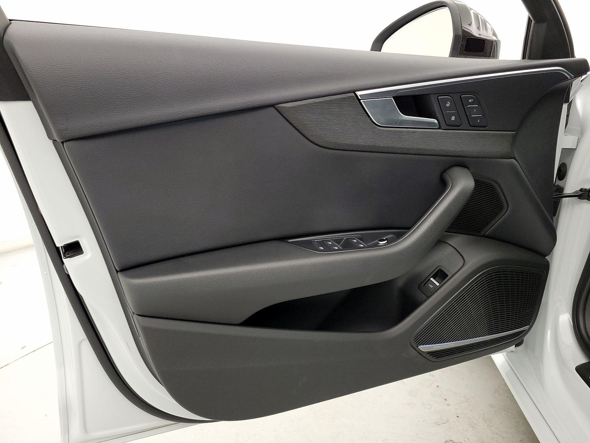 Thumbnail: 2017 Audi A4 - 12
