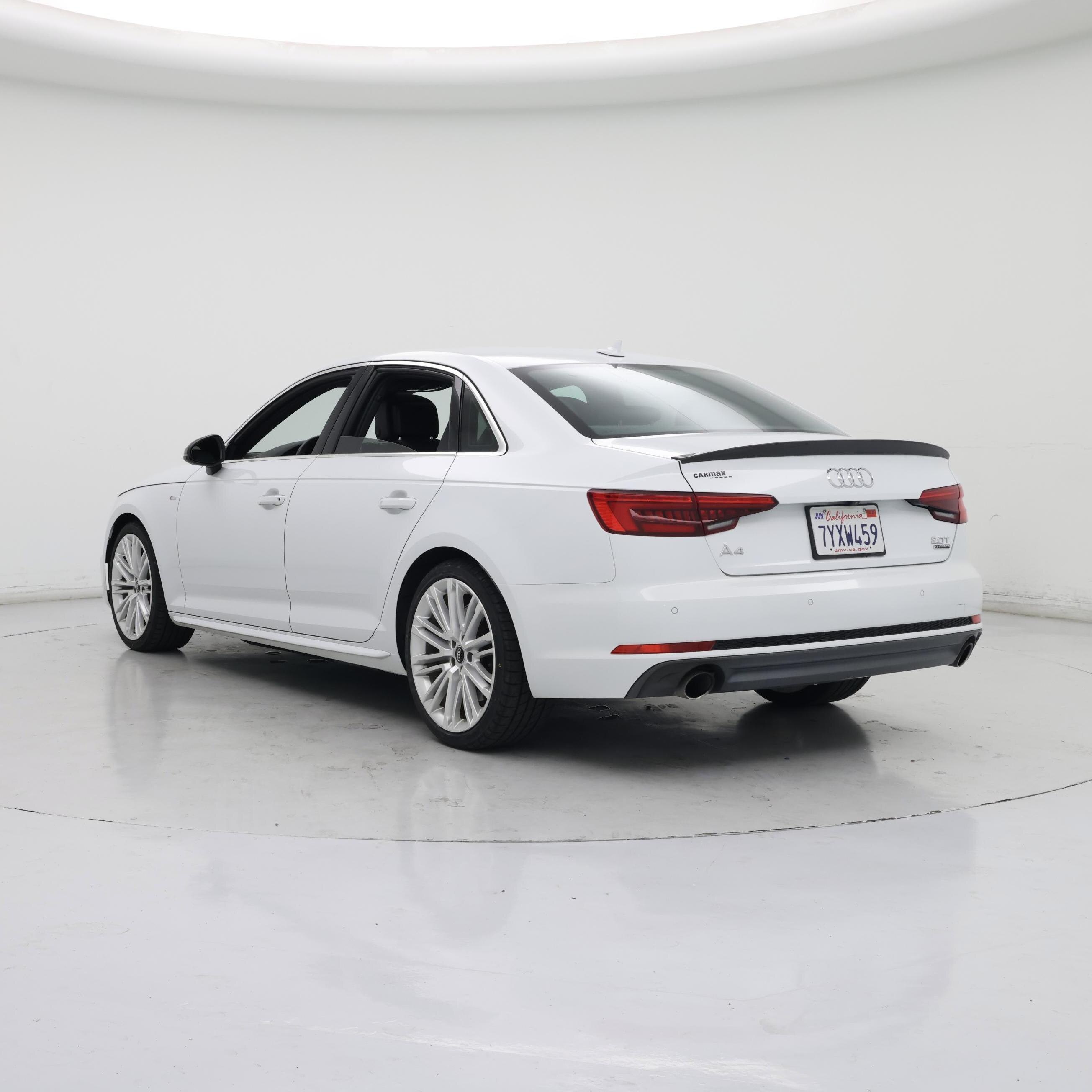 Thumbnail: 2017 Audi A4 - 2