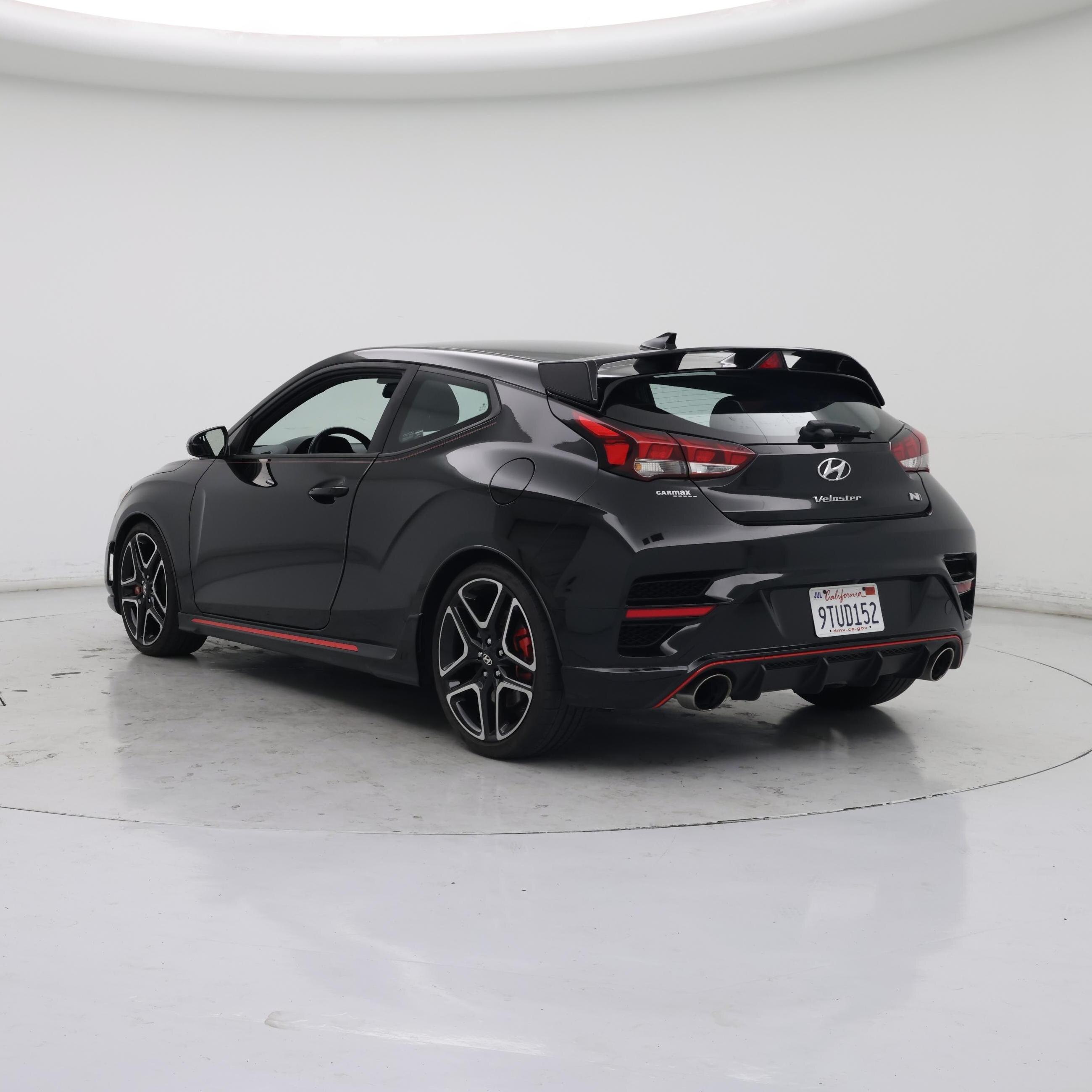 Thumbnail: 2019 Hyundai Veloster - 2