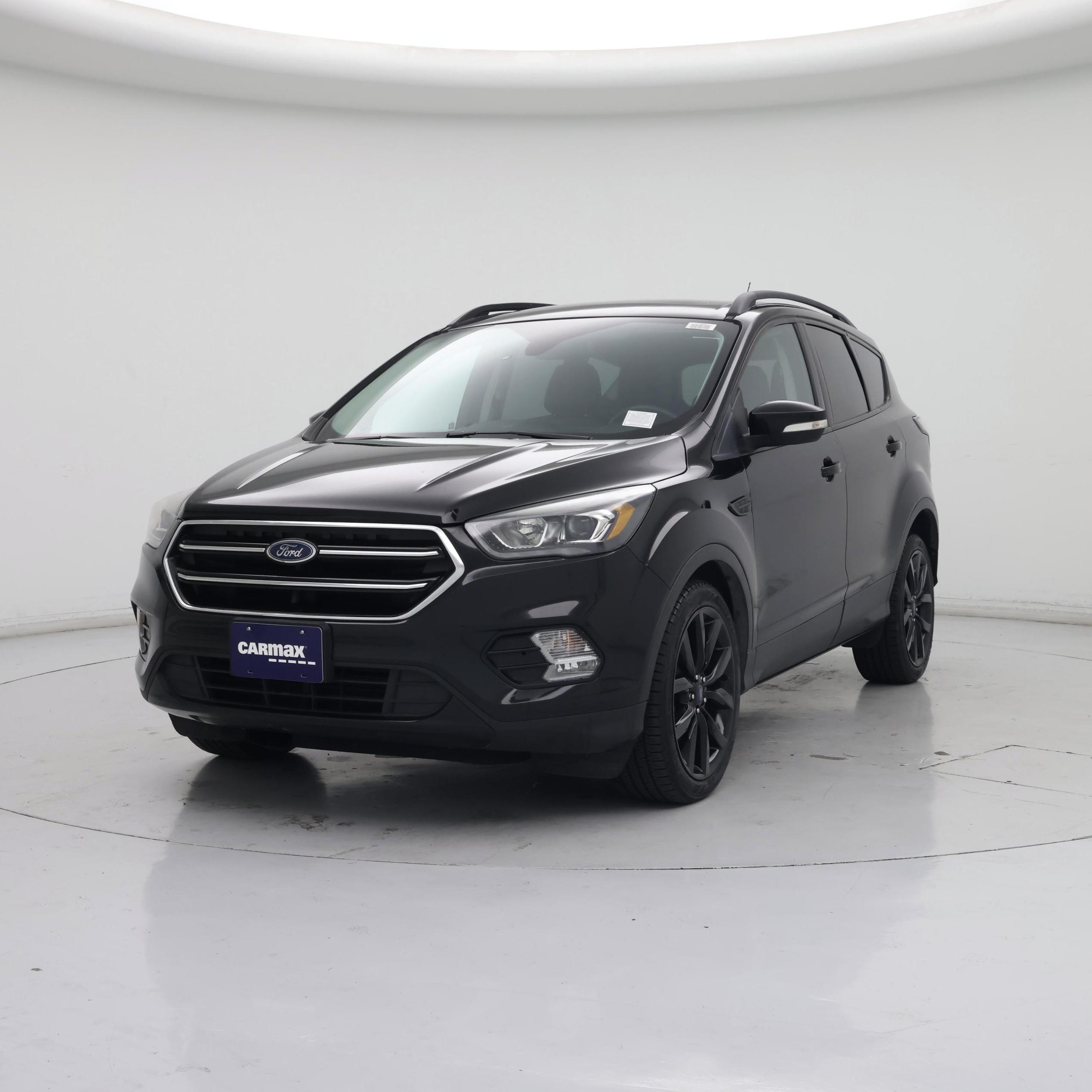 Thumbnail: 2017 Ford Escape - 4