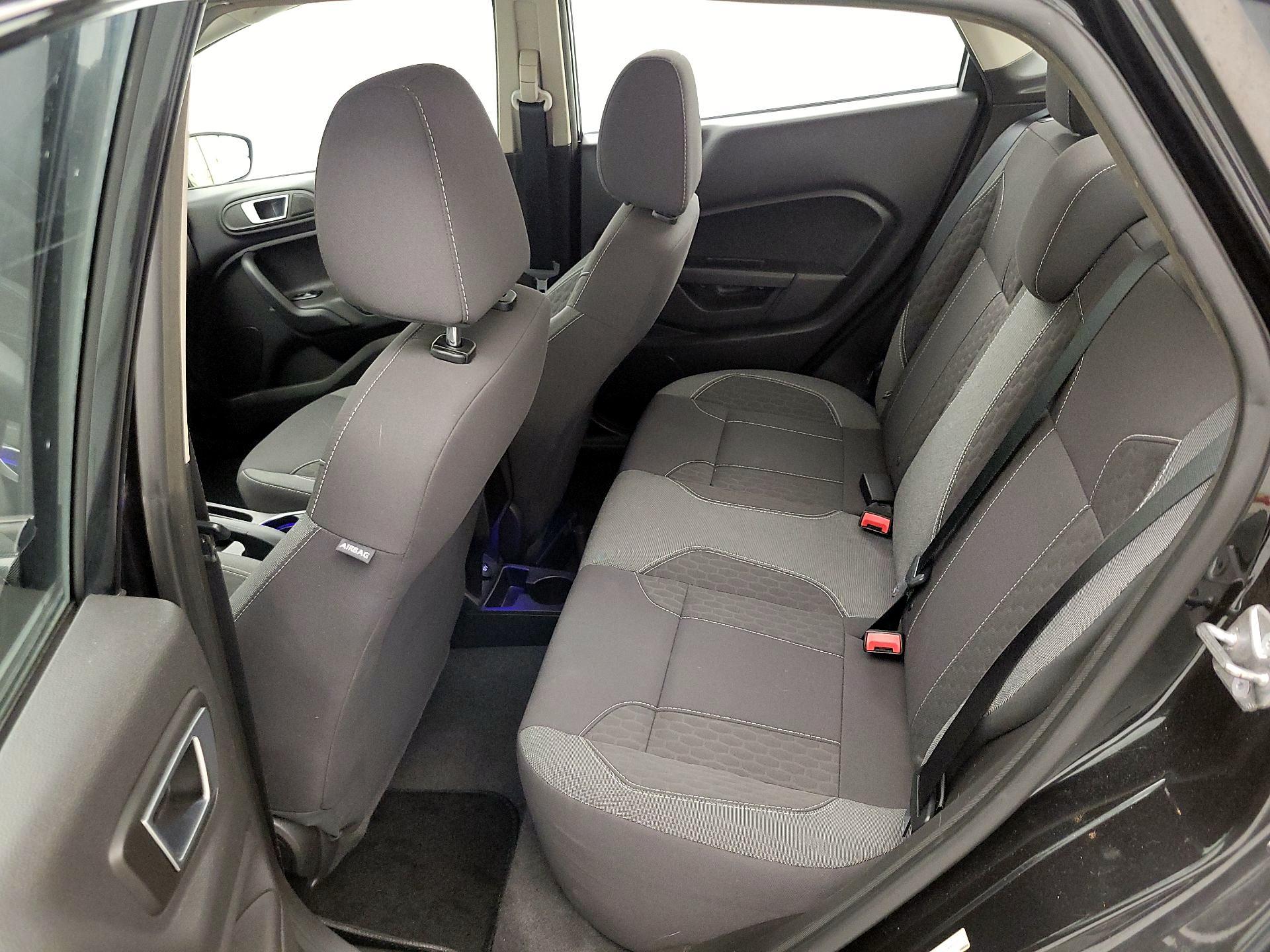 Thumbnail: 2014 Ford Fiesta - 17