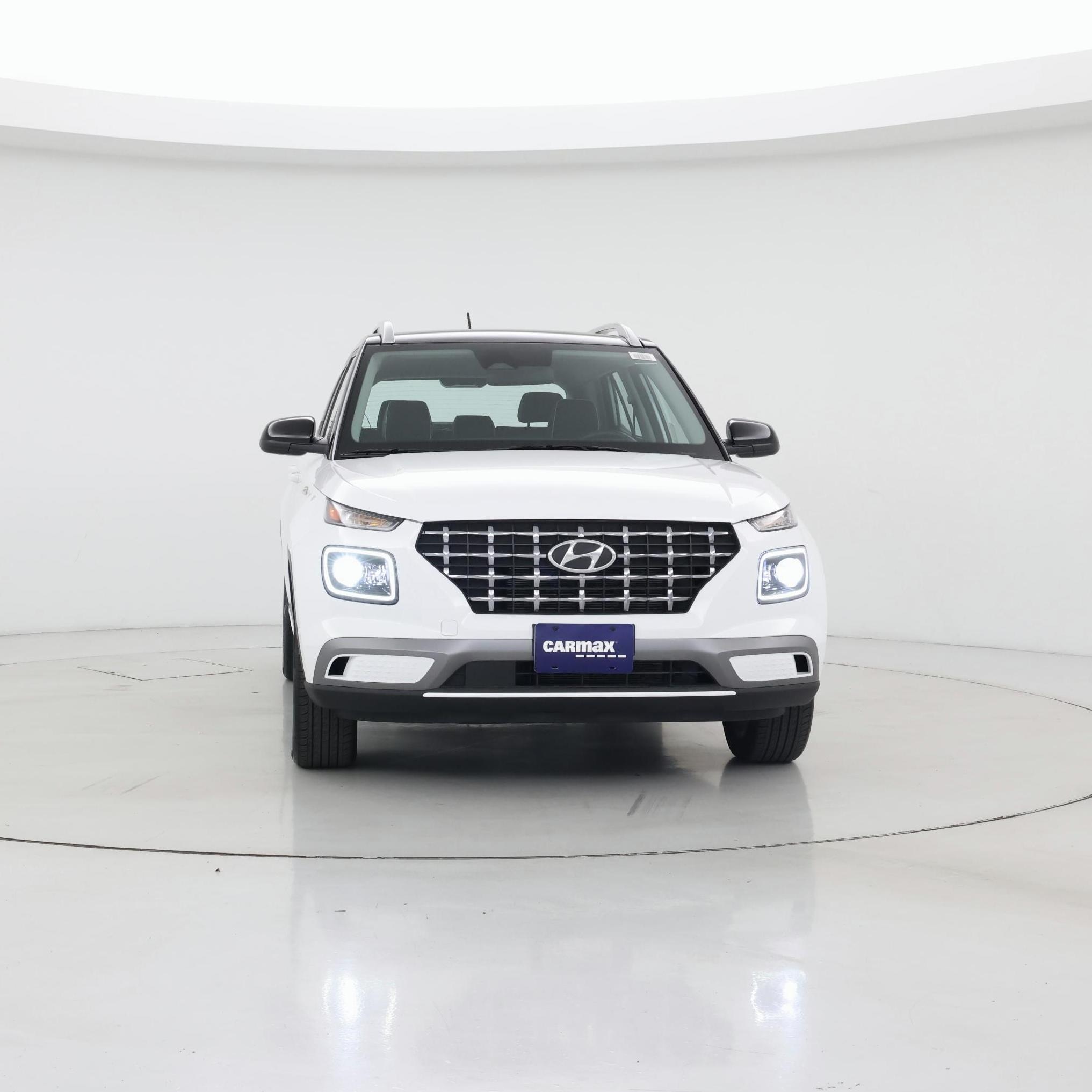 Thumbnail: 2023 Hyundai Venue - 5