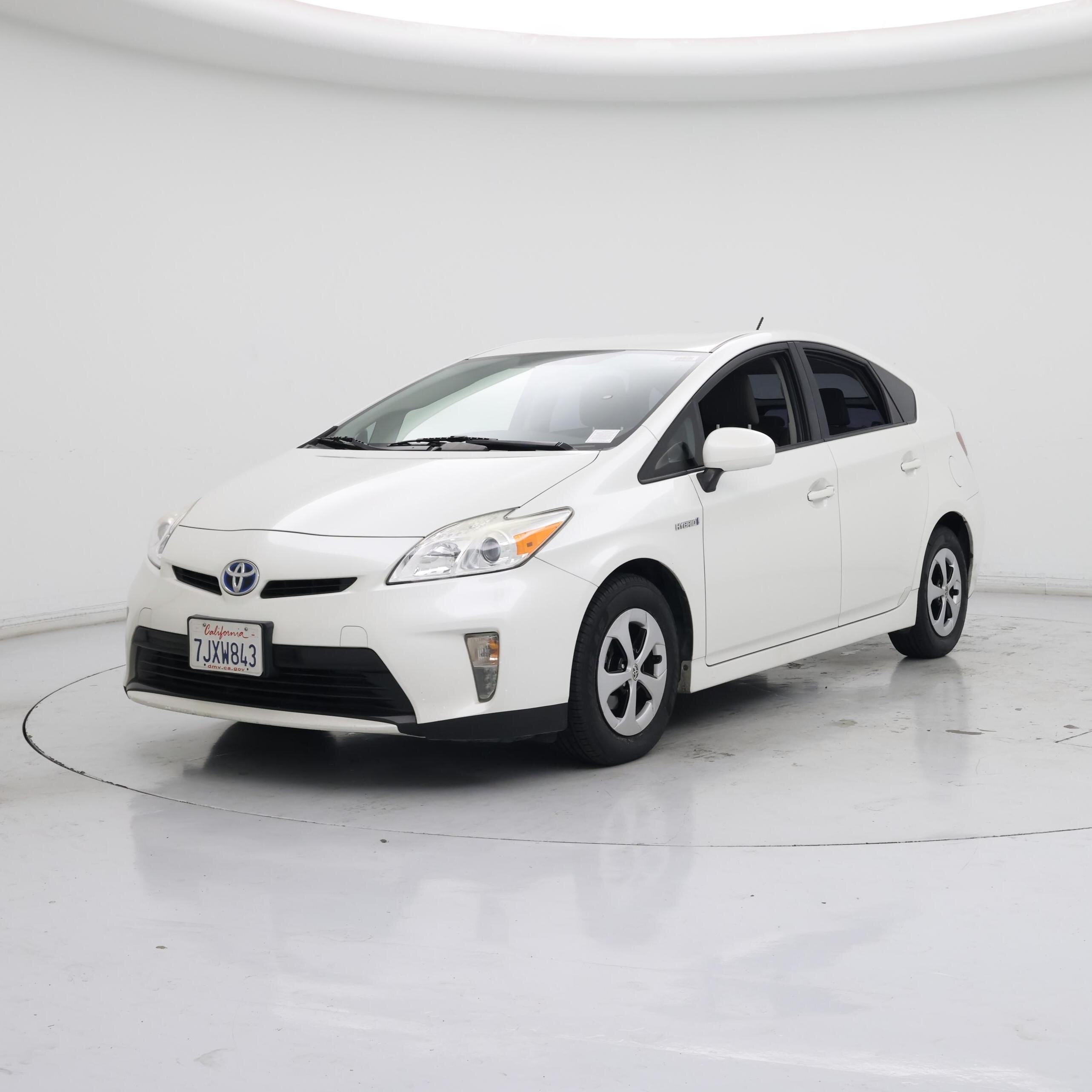 Thumbnail: 2015 Toyota Prius - 4
