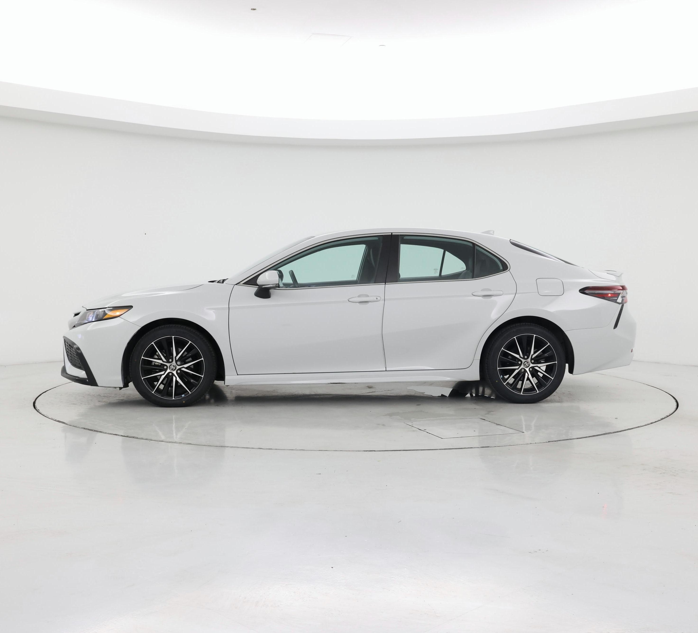 Thumbnail: 2023 Toyota Camry - 3