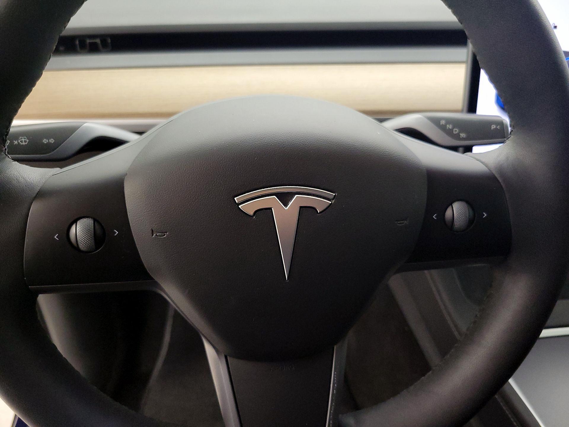 Thumbnail: 2021 Tesla Model Y - 10