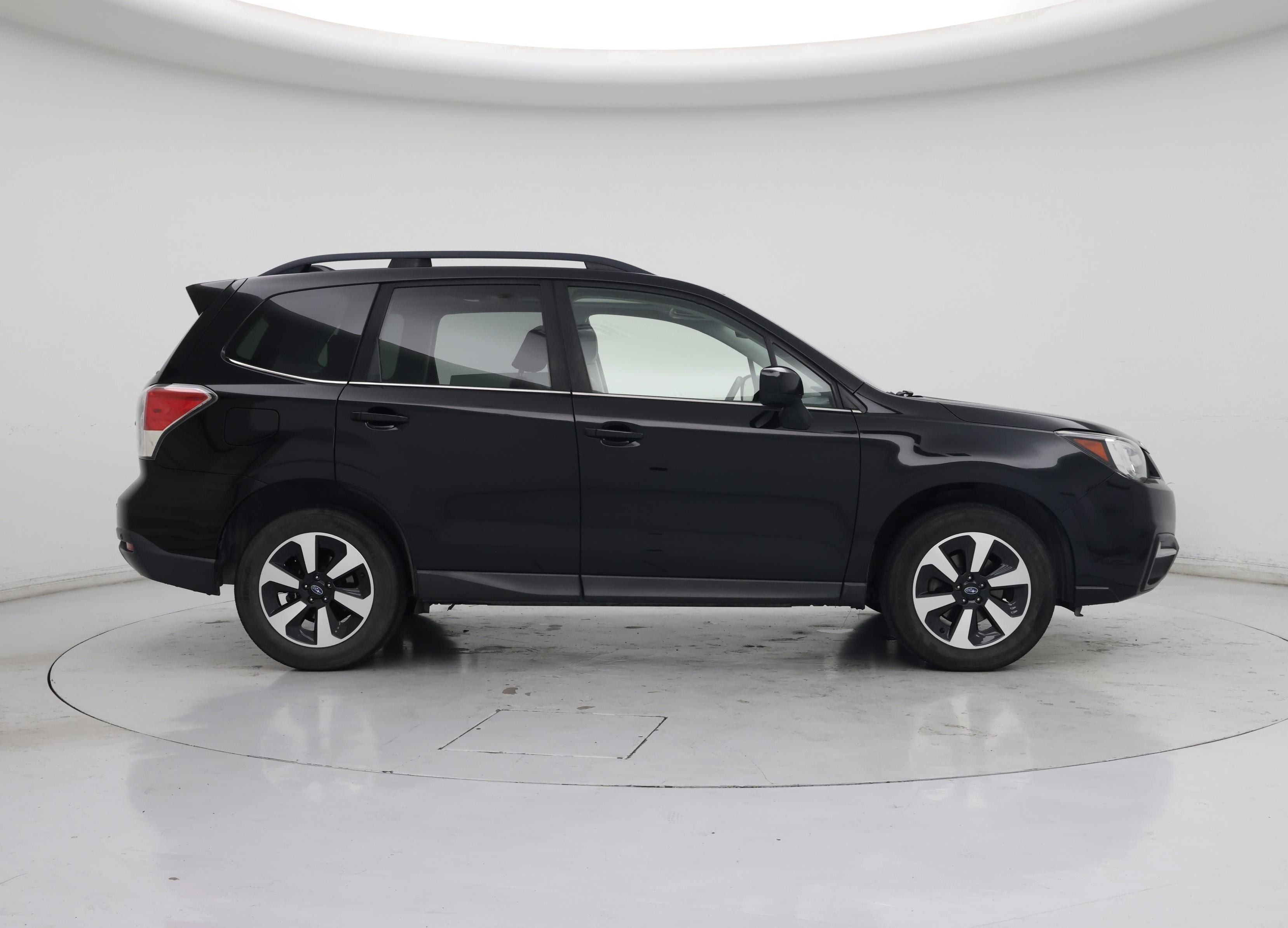 Thumbnail: 2018 Subaru Forester - 7