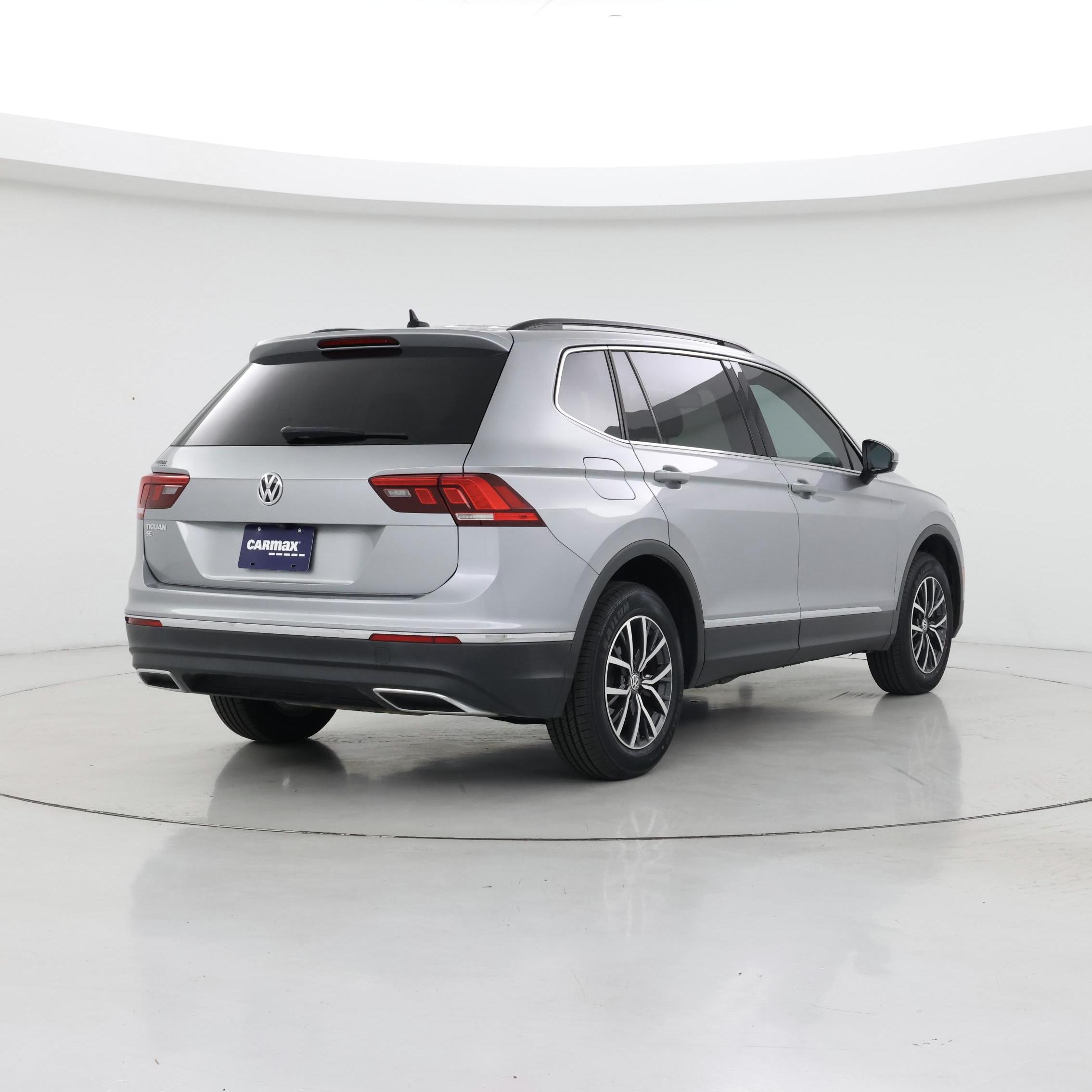 Thumbnail: 2020 Volkswagen Tiguan - 8