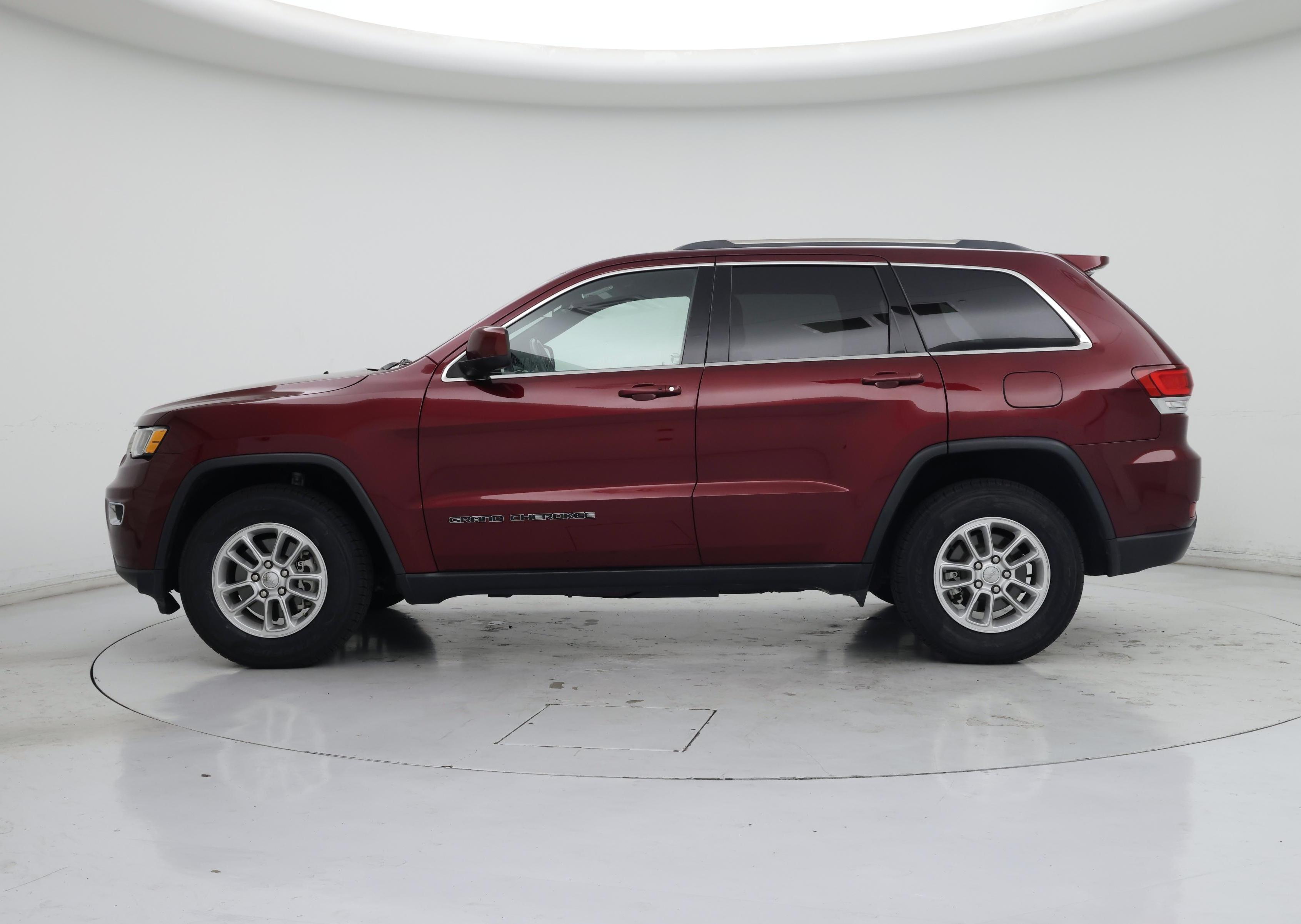 Thumbnail: 2020 Jeep Grand Cherokee - 3