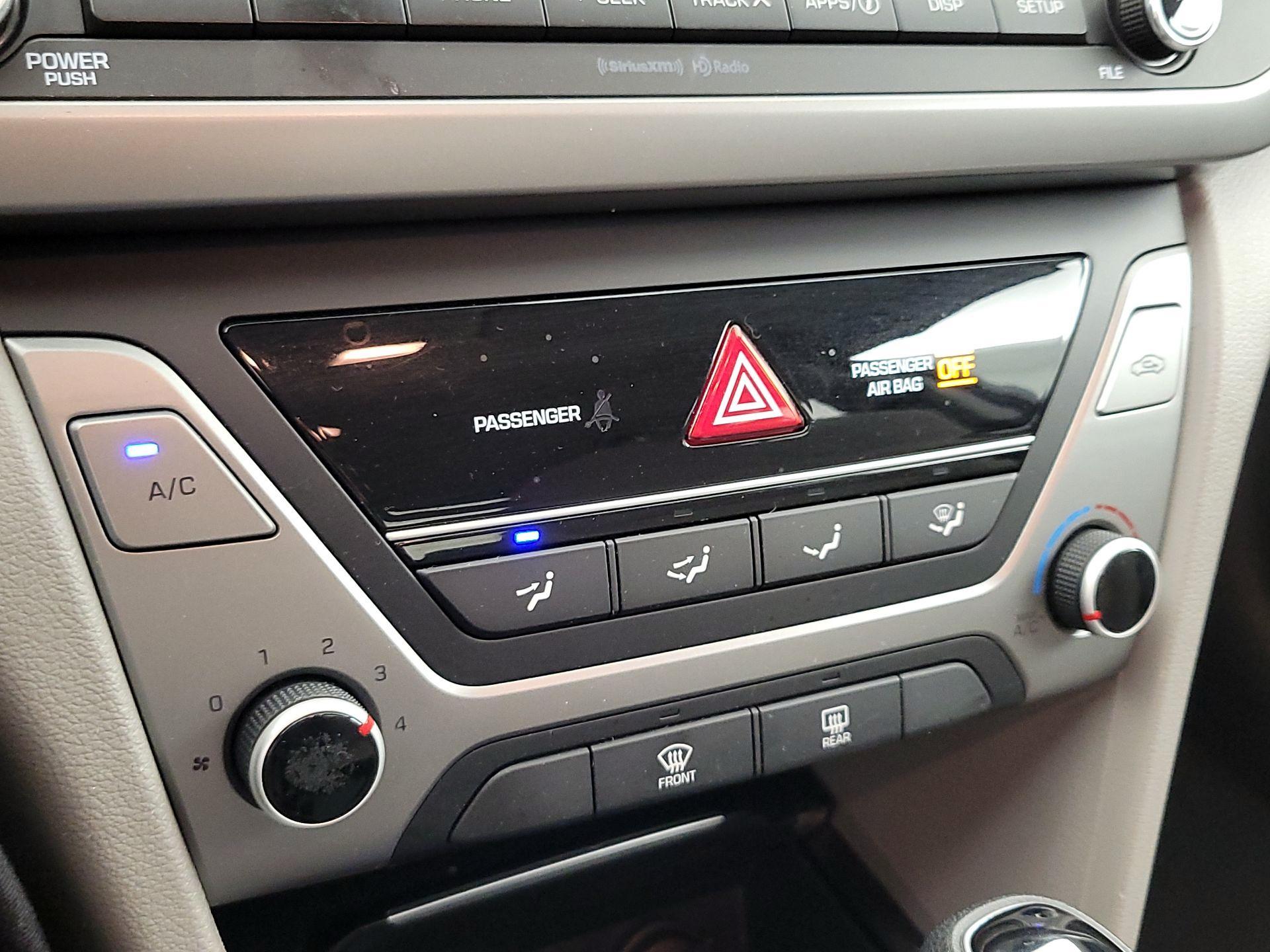Thumbnail: 2017 Hyundai Elantra - 16