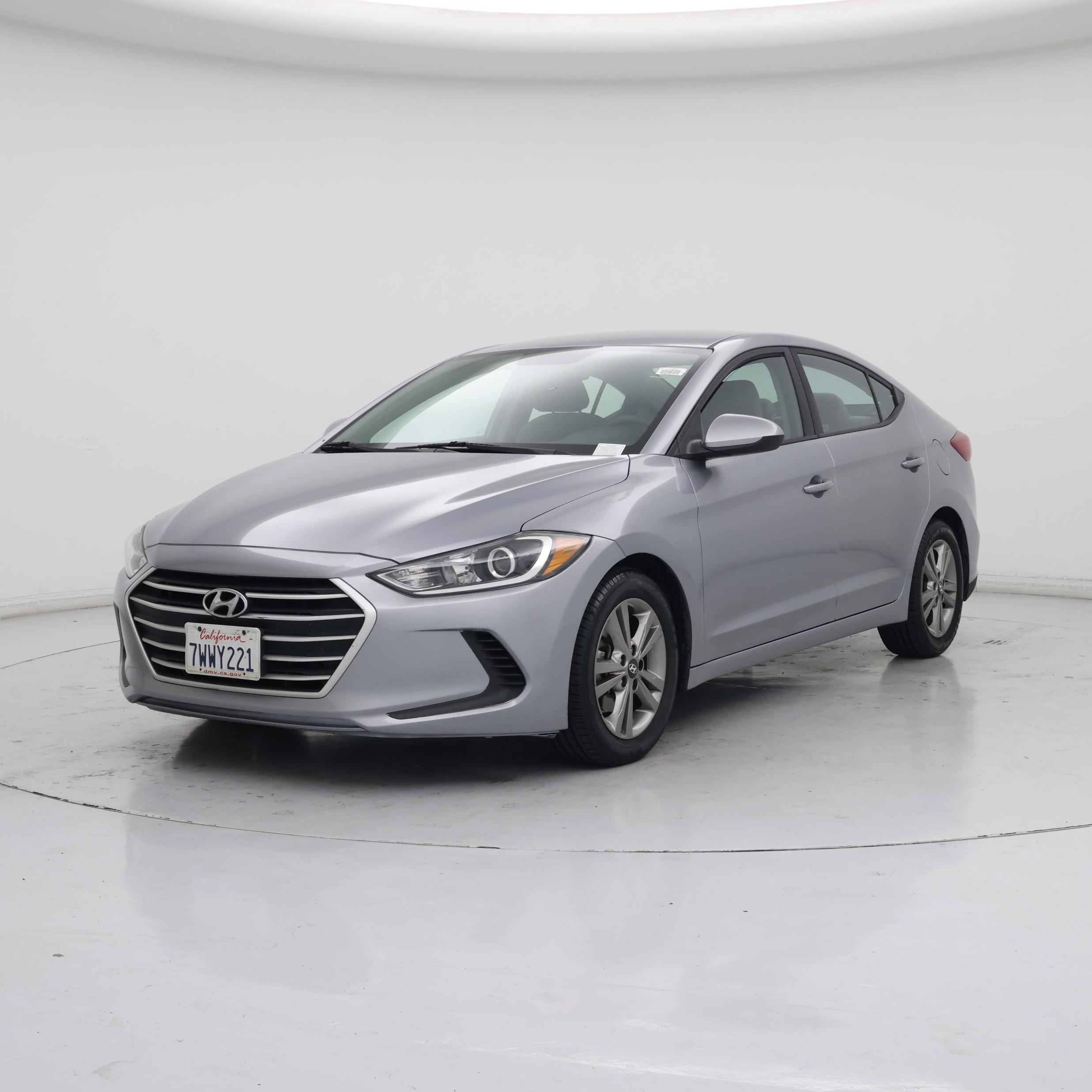 Thumbnail: 2017 Hyundai Elantra - 4