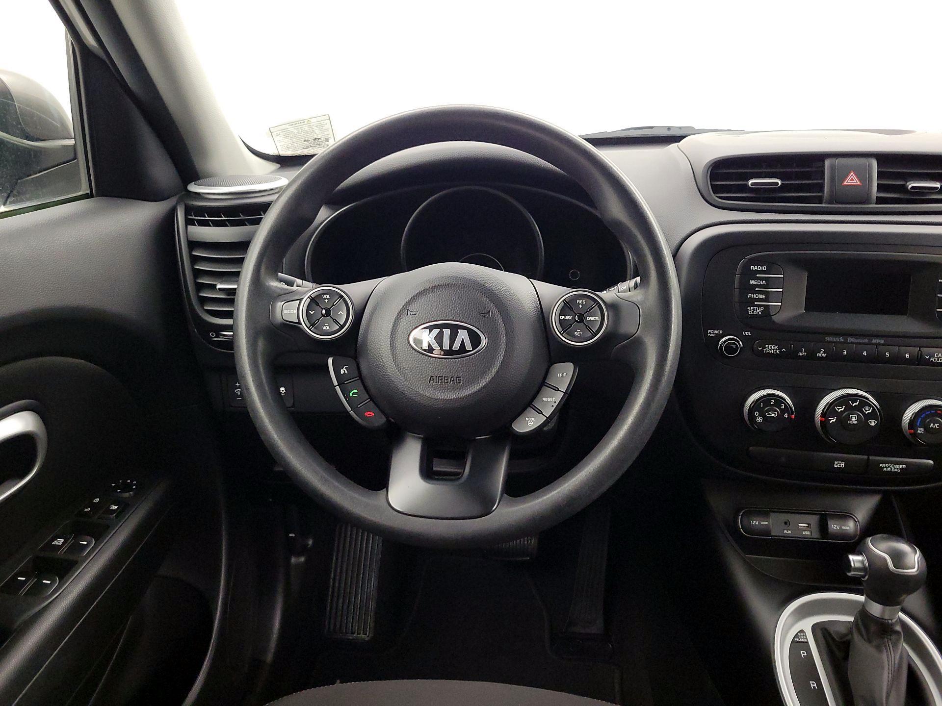 Thumbnail: 2016 Kia Soul - 10