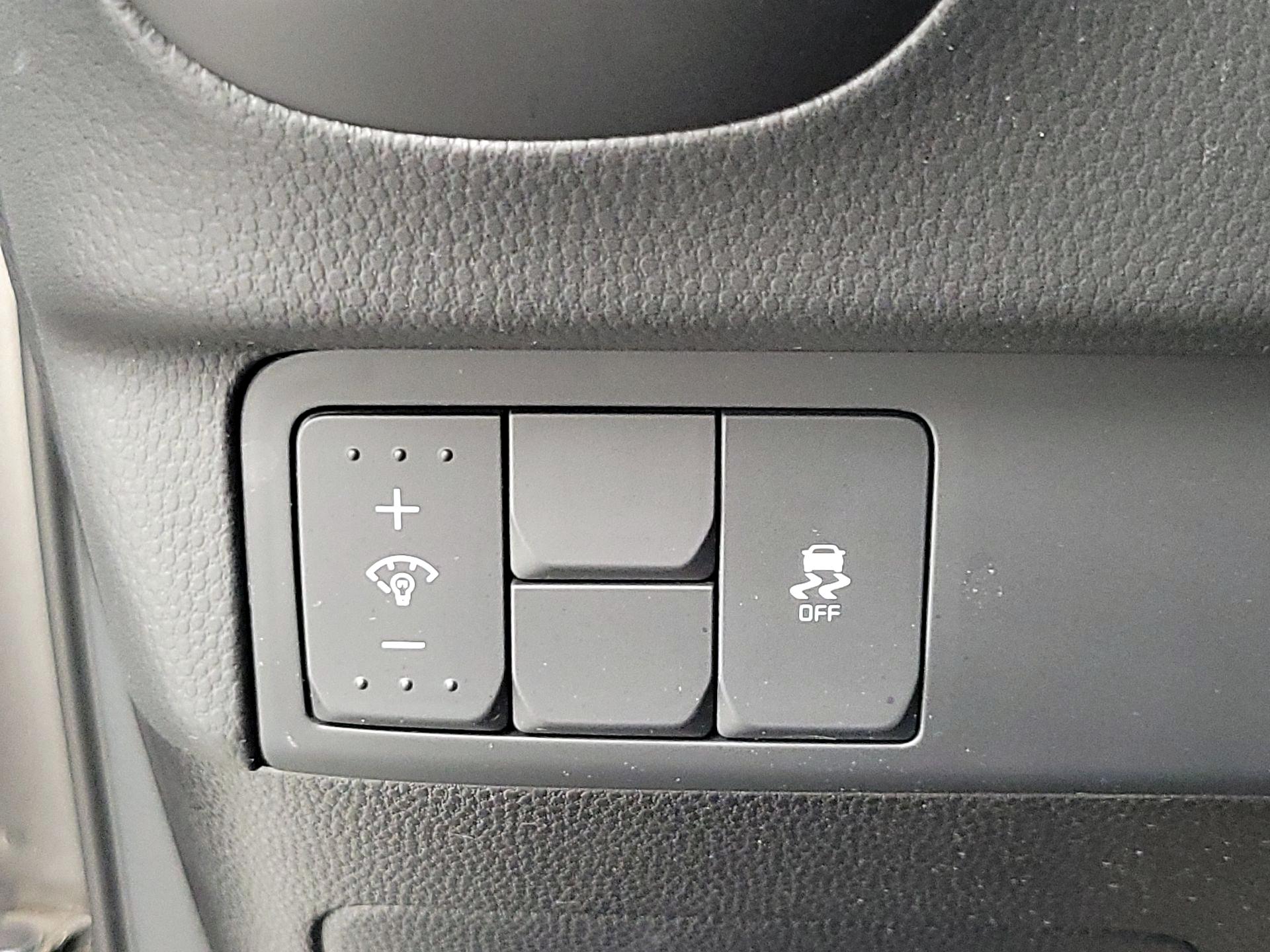 Thumbnail: 2016 Kia Soul - 13