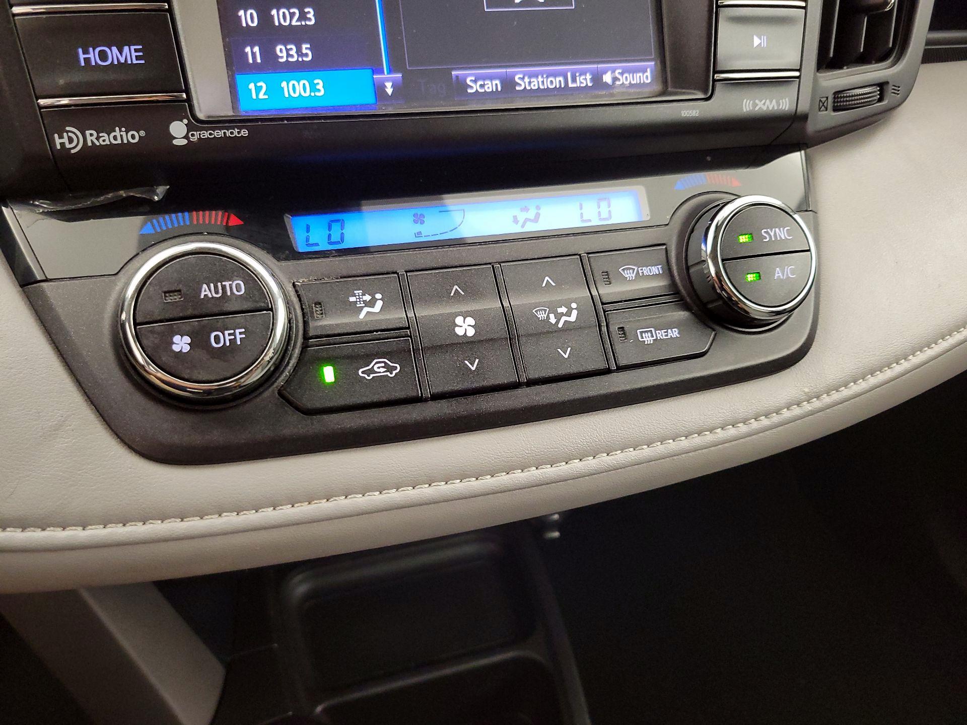 Thumbnail: 2018 Toyota RAV4 - 16