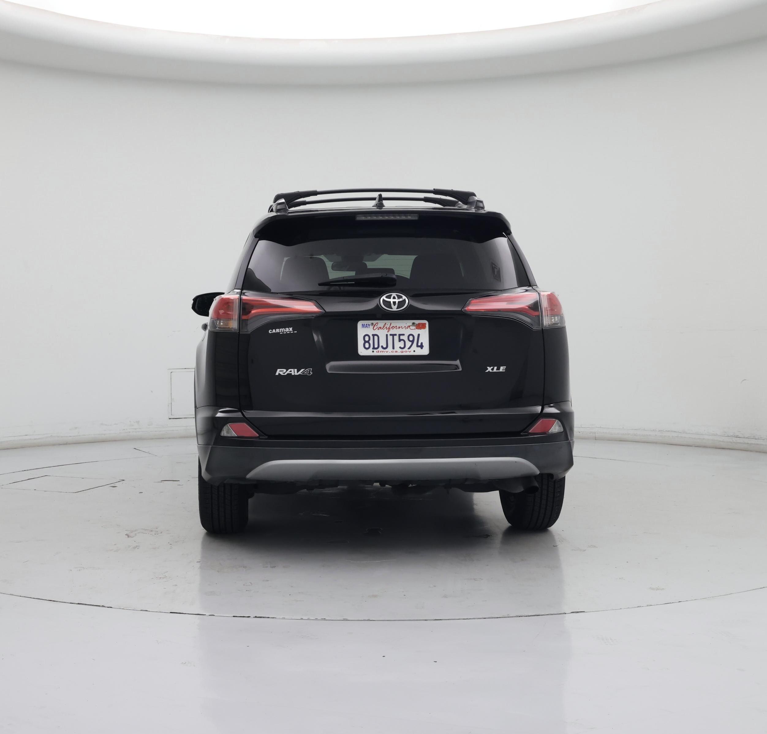 Thumbnail: 2018 Toyota RAV4 - 6