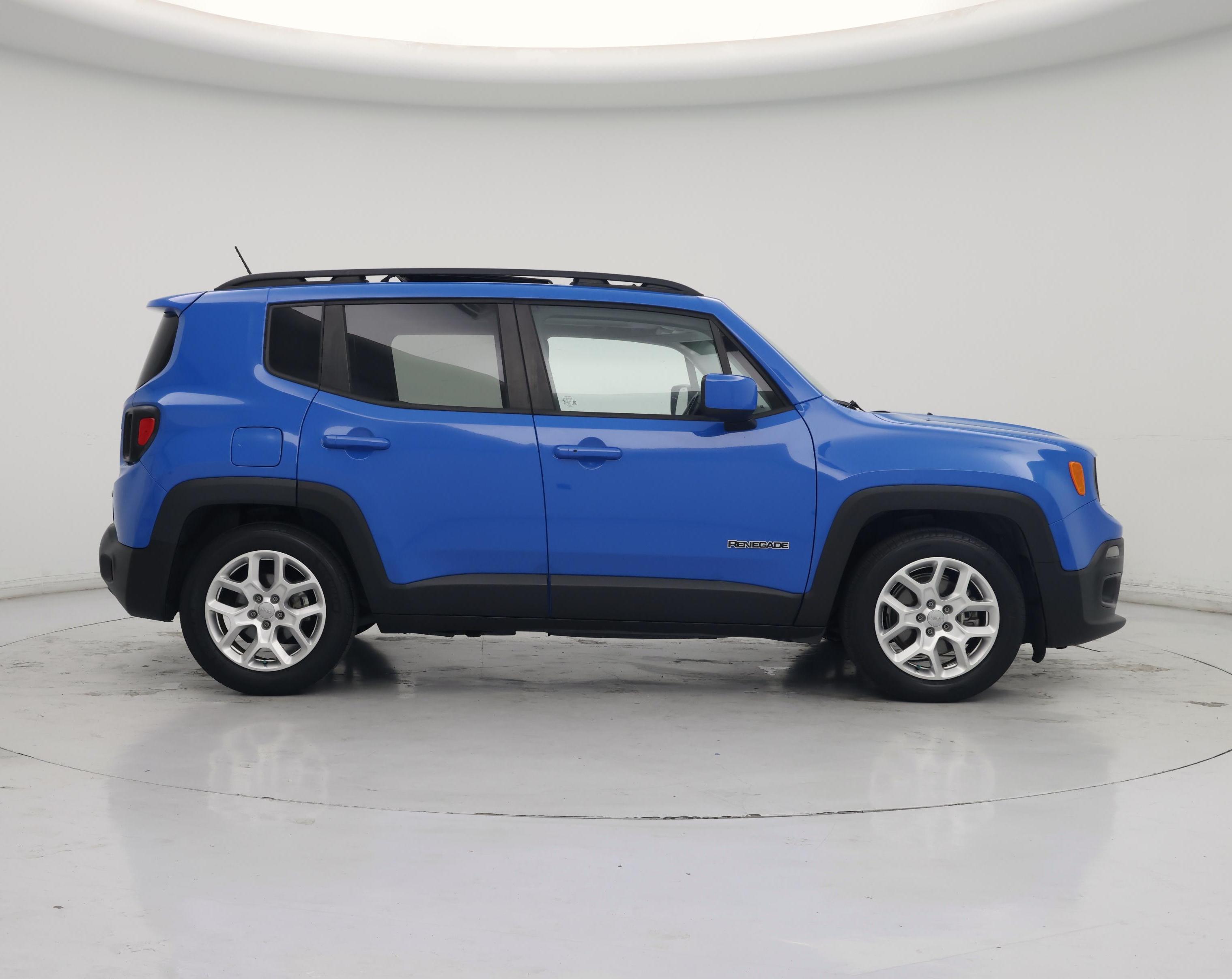 Thumbnail: 2015 Jeep Renegade - 7
