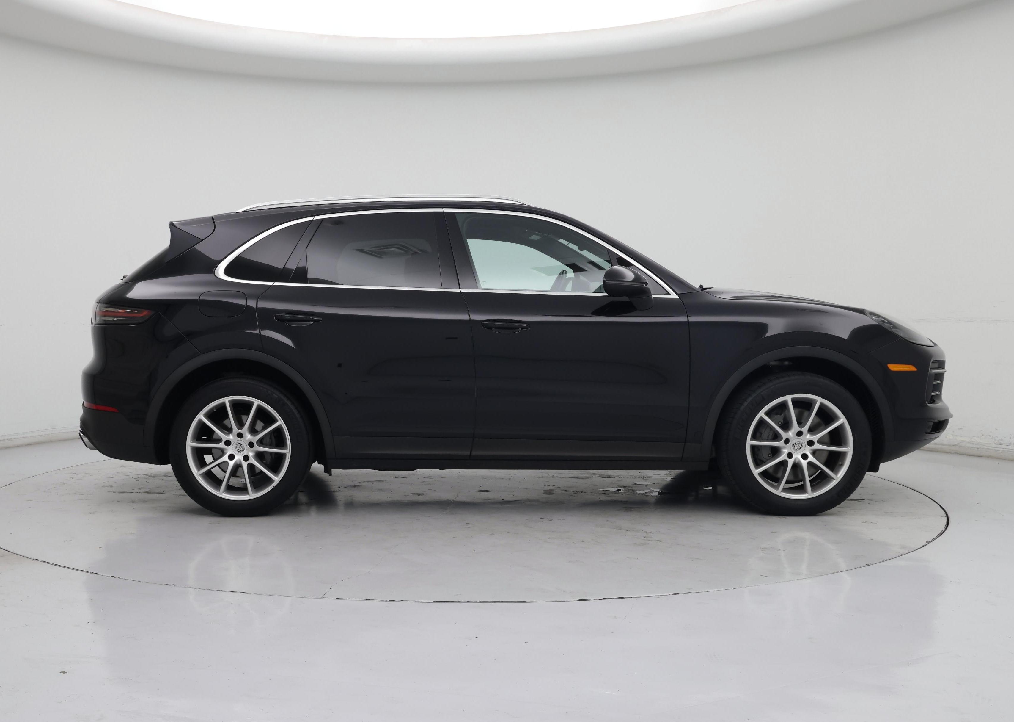 Thumbnail: 2019 Porsche Cayenne - 7