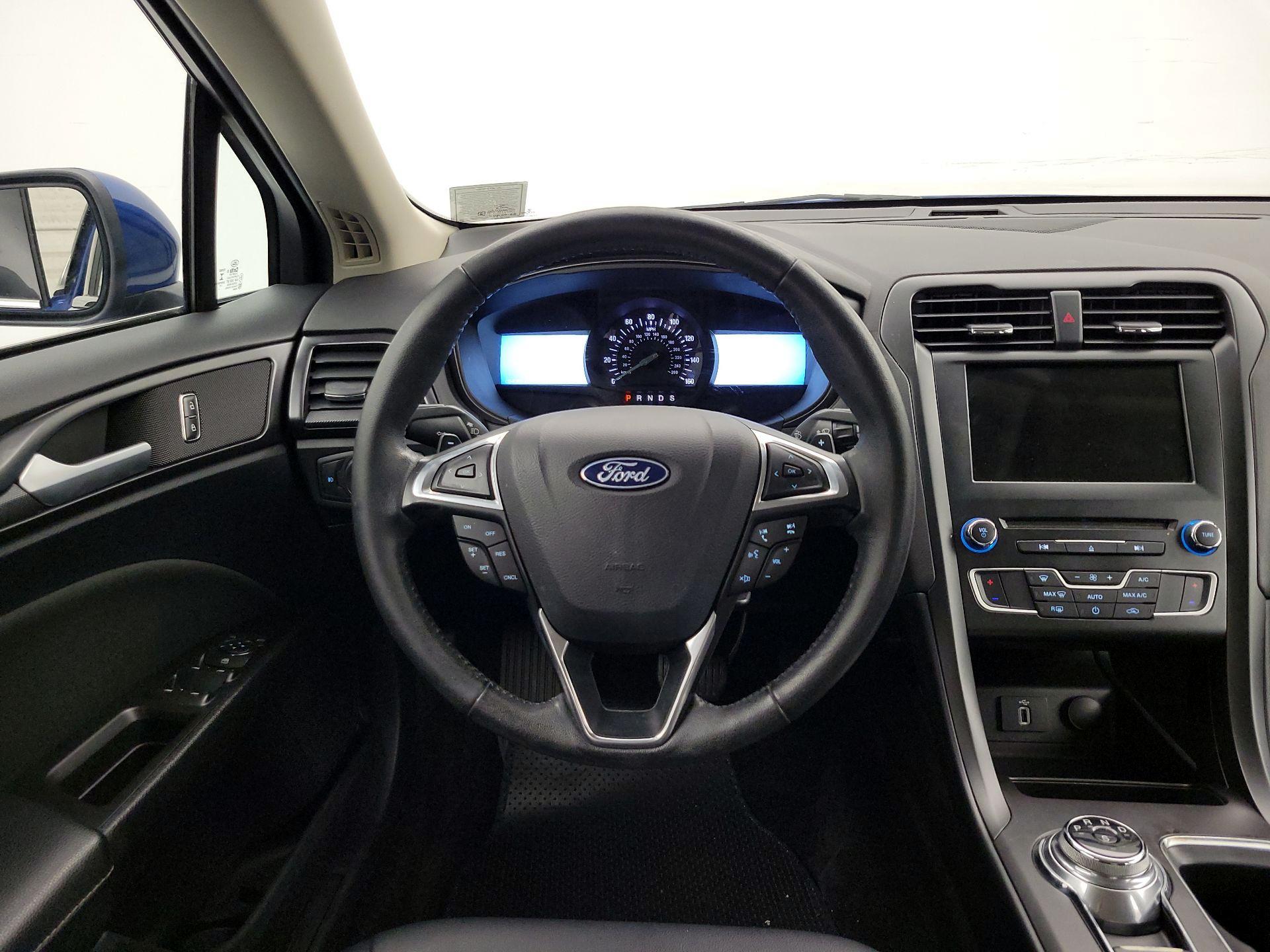 Thumbnail: 2018 Ford Fusion - 10