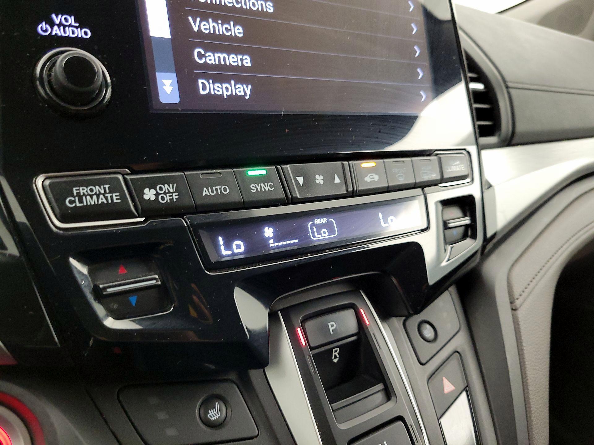 Thumbnail: 2020 Honda Odyssey - 16