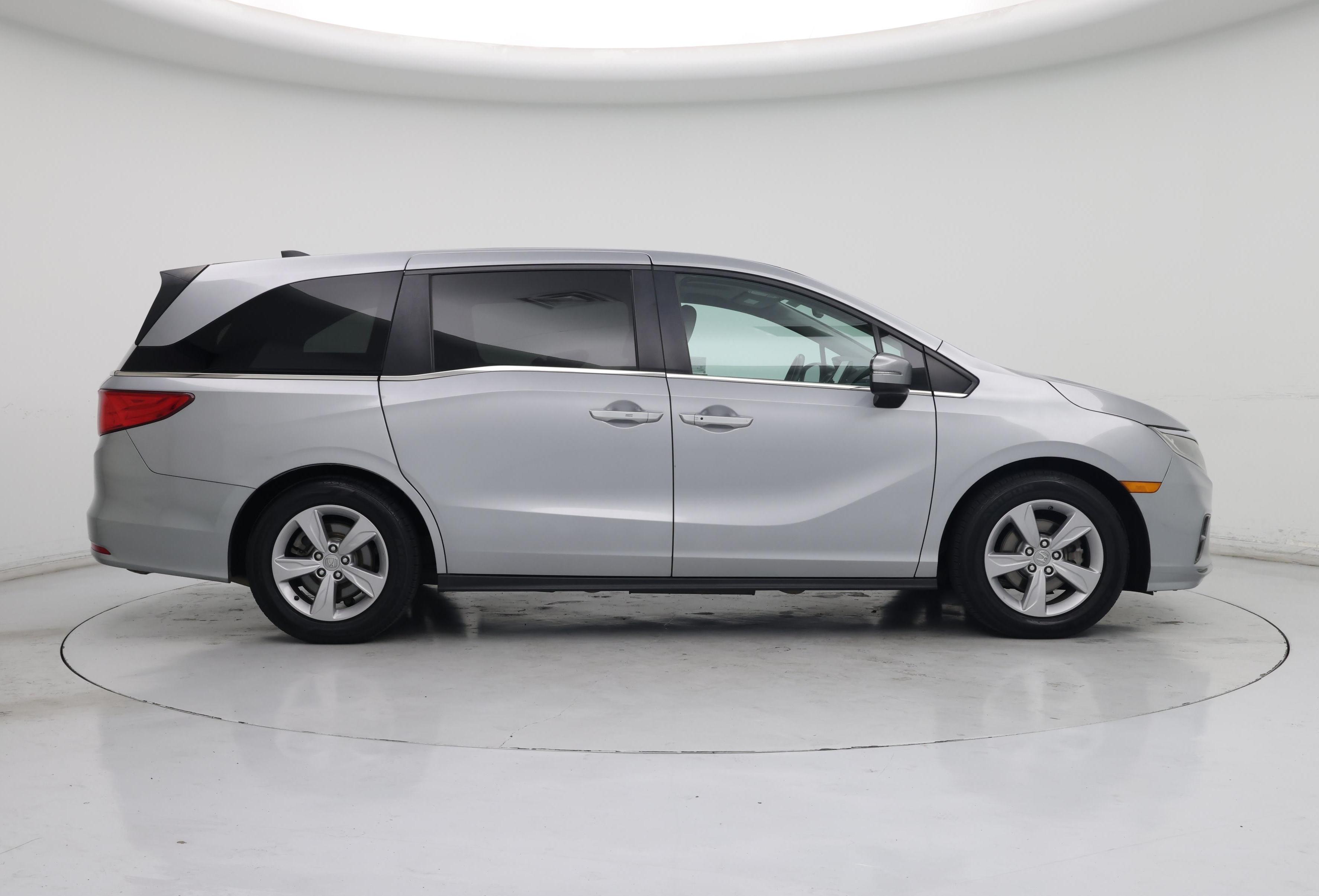 Thumbnail: 2020 Honda Odyssey - 7