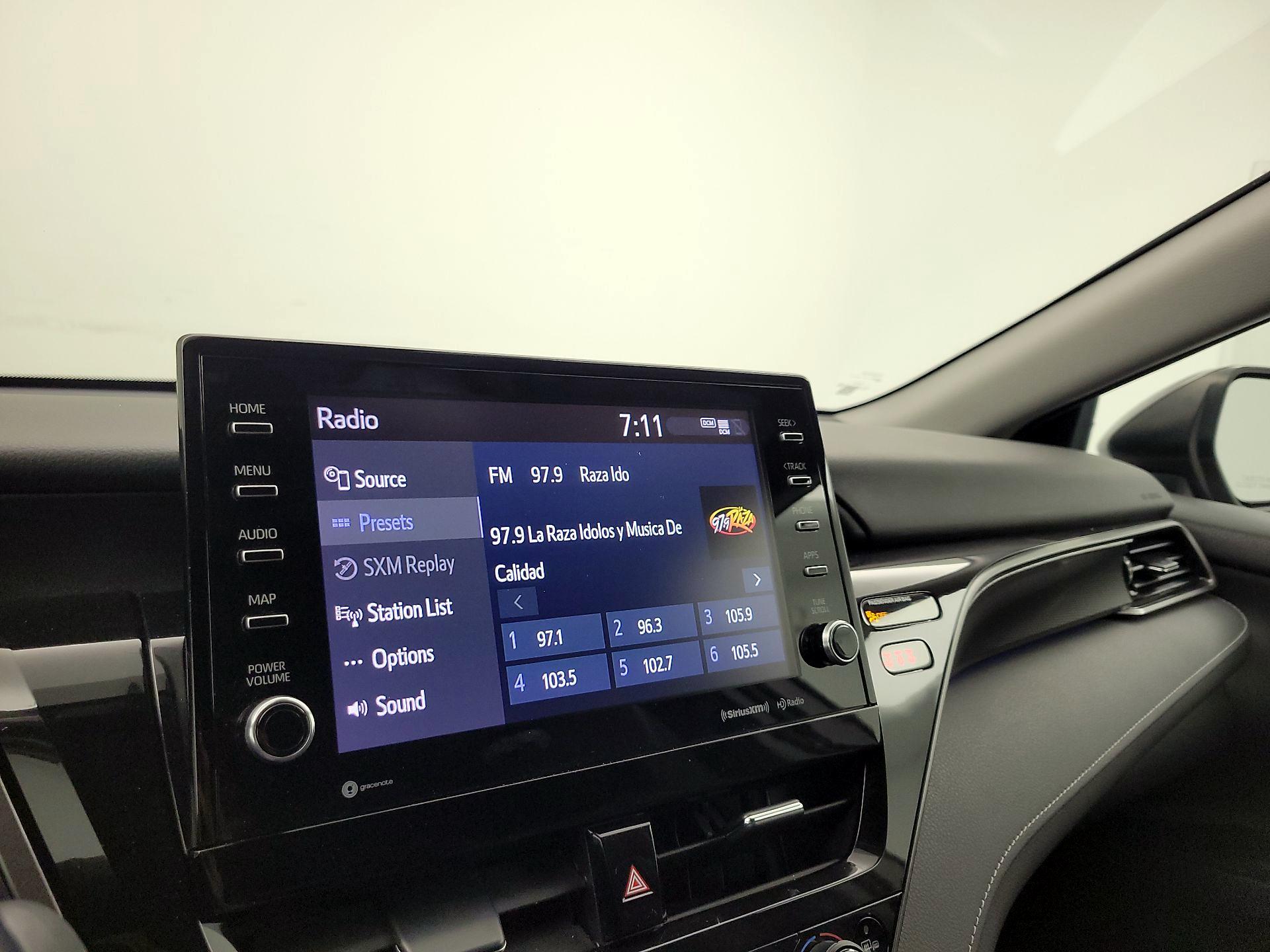 Thumbnail: 2021 Toyota Camry - 15