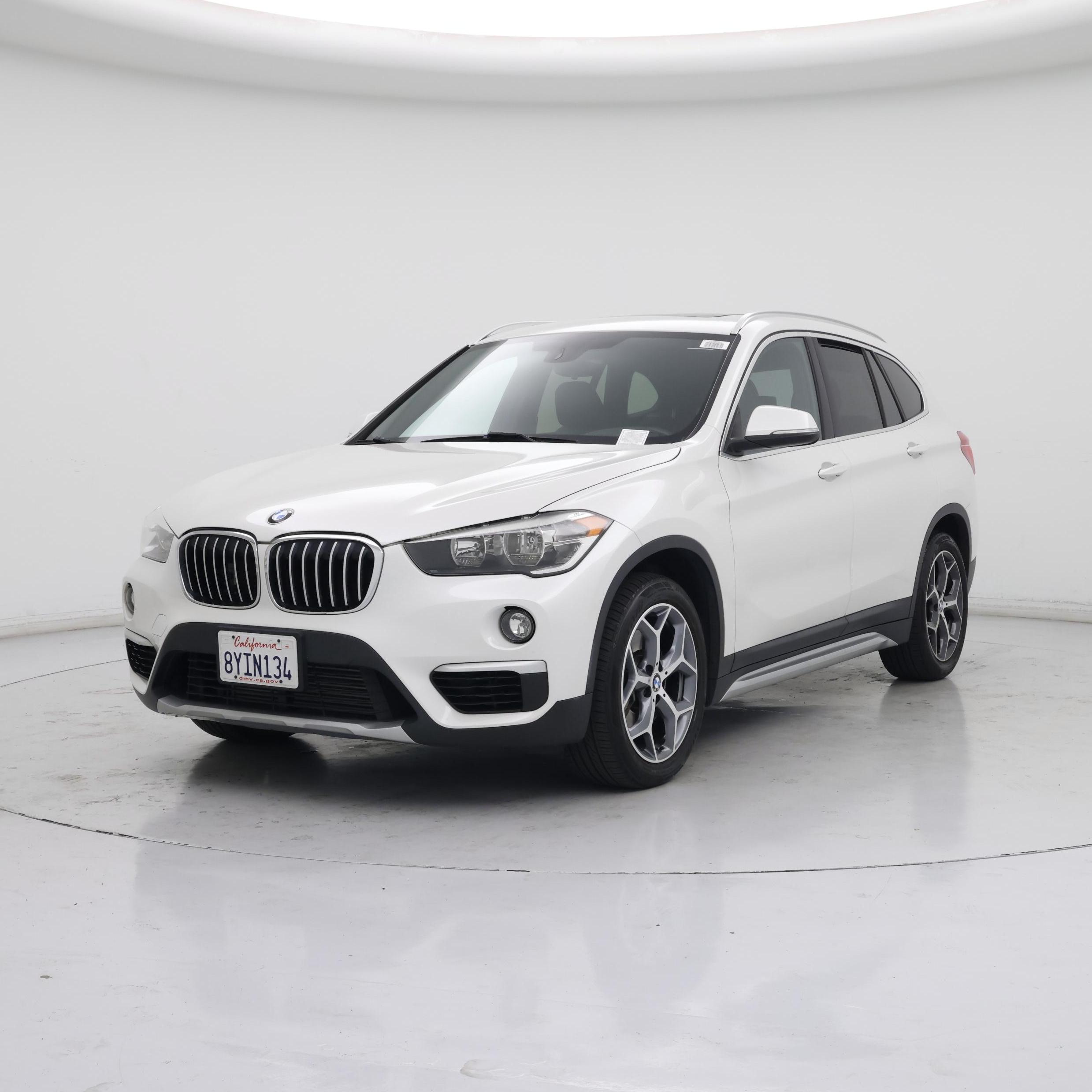 Thumbnail: 2018 BMW X1 - 4