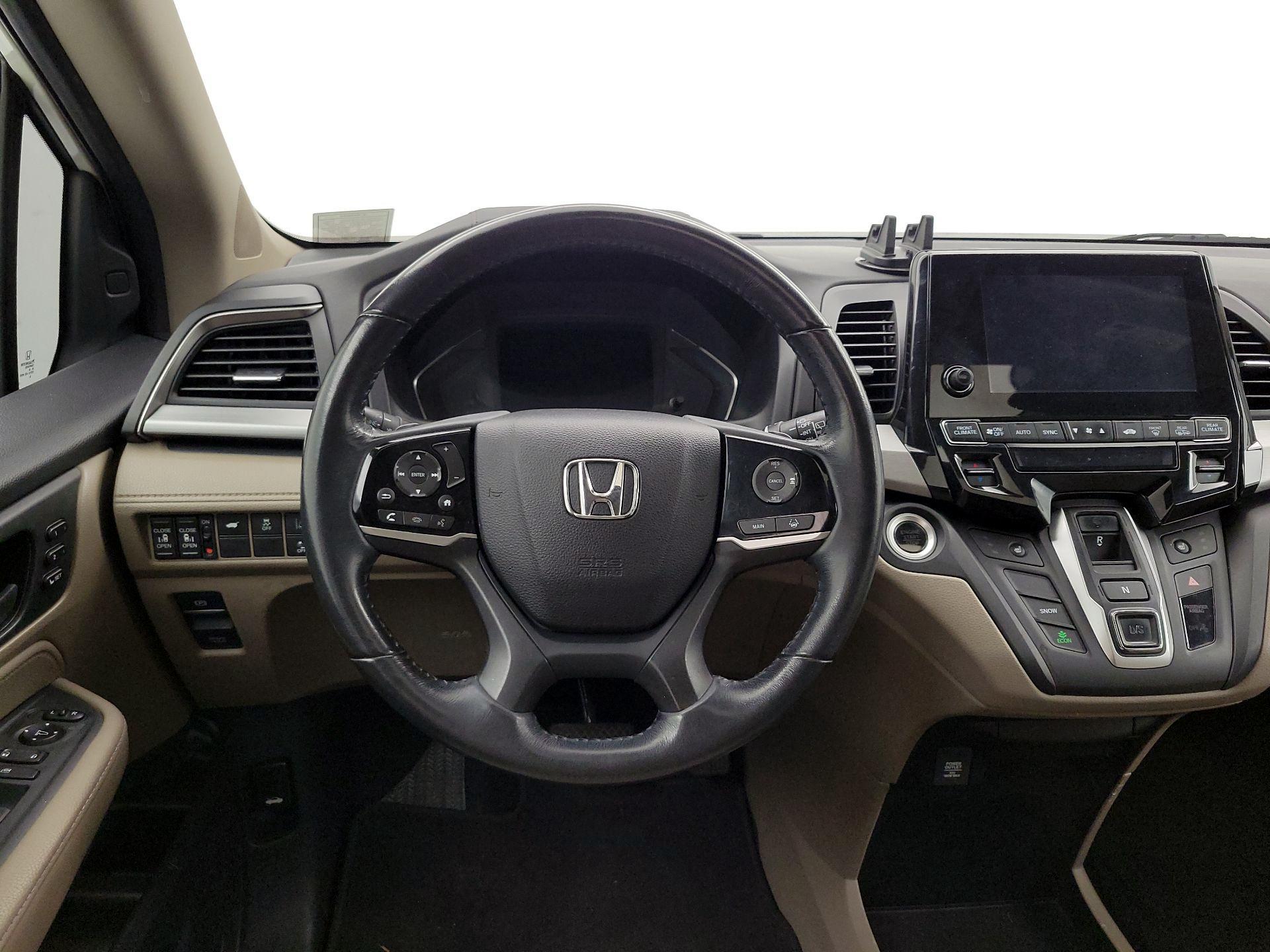 Thumbnail: 2019 Honda Odyssey - 10
