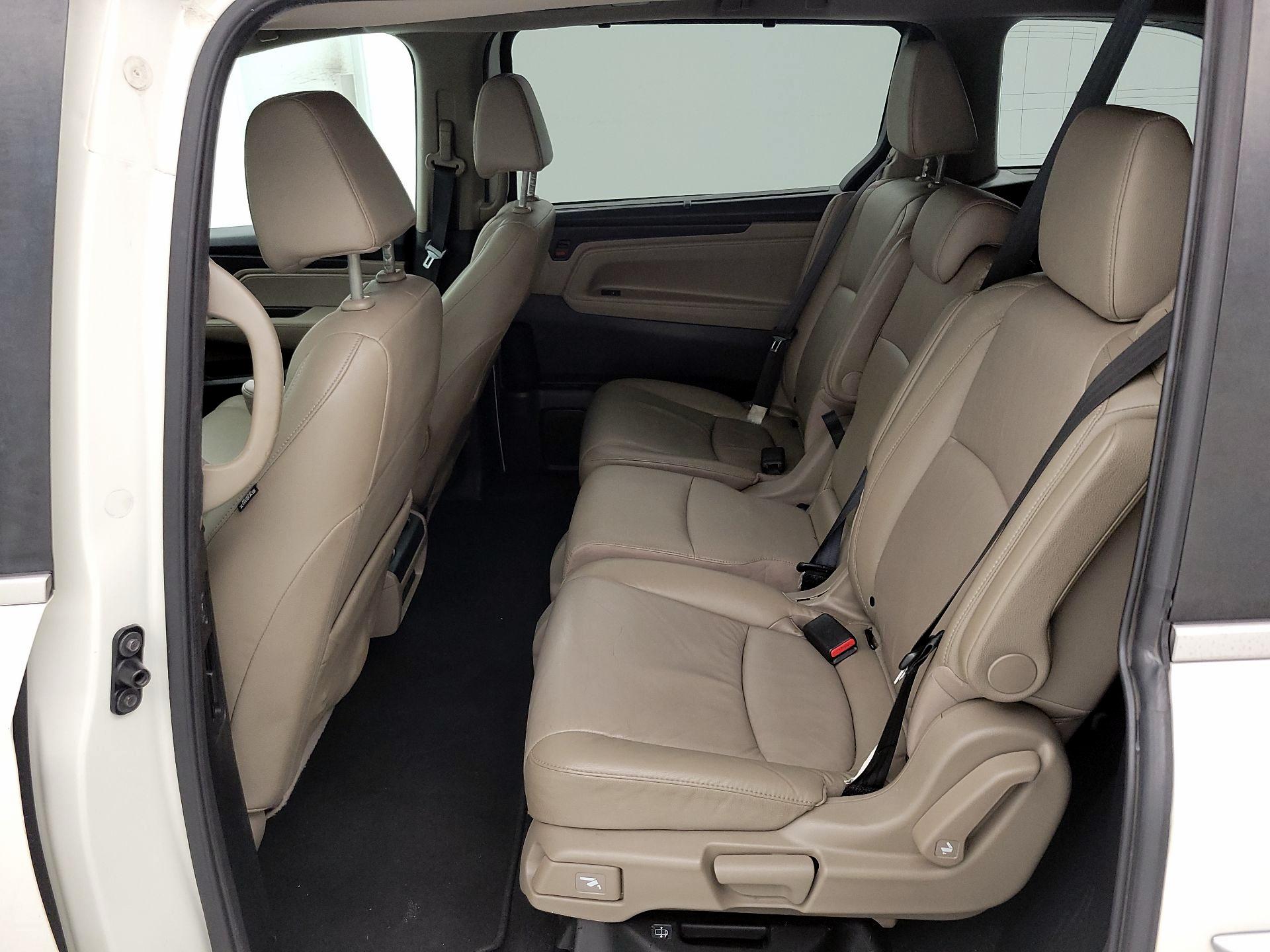Thumbnail: 2019 Honda Odyssey - 19