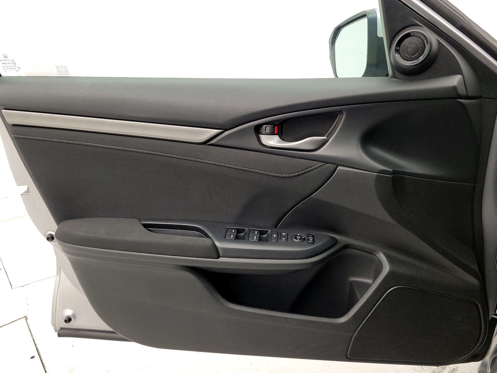Thumbnail: 2018 Honda Civic - 12
