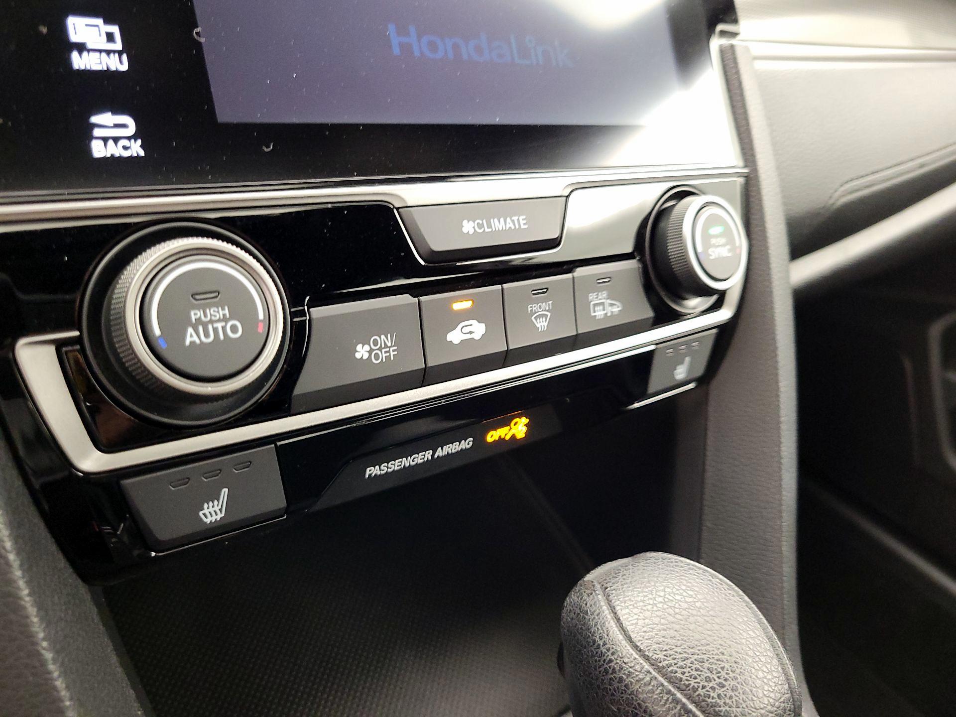 Thumbnail: 2018 Honda Civic - 16