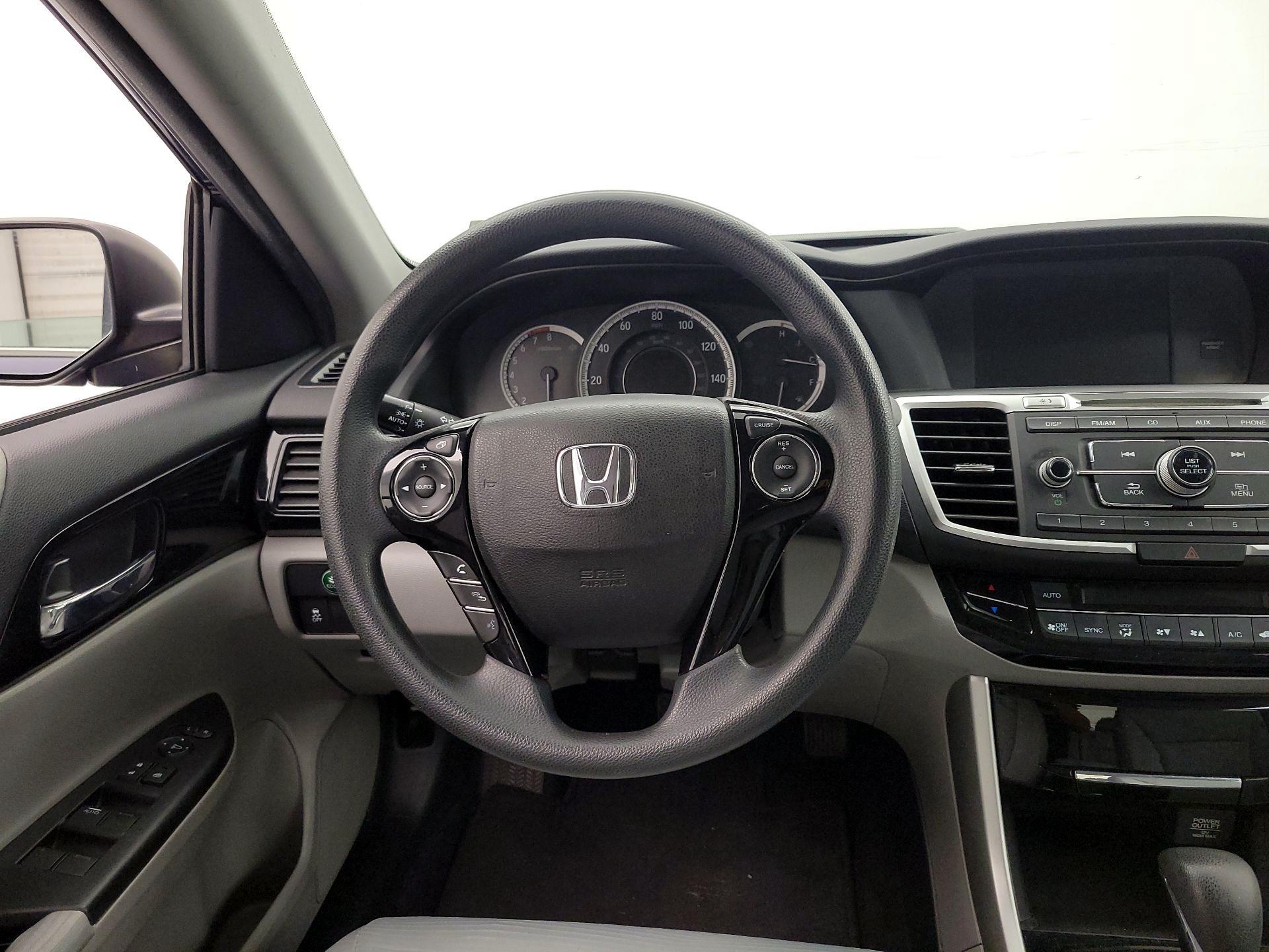 Thumbnail: 2016 Honda Accord - 10