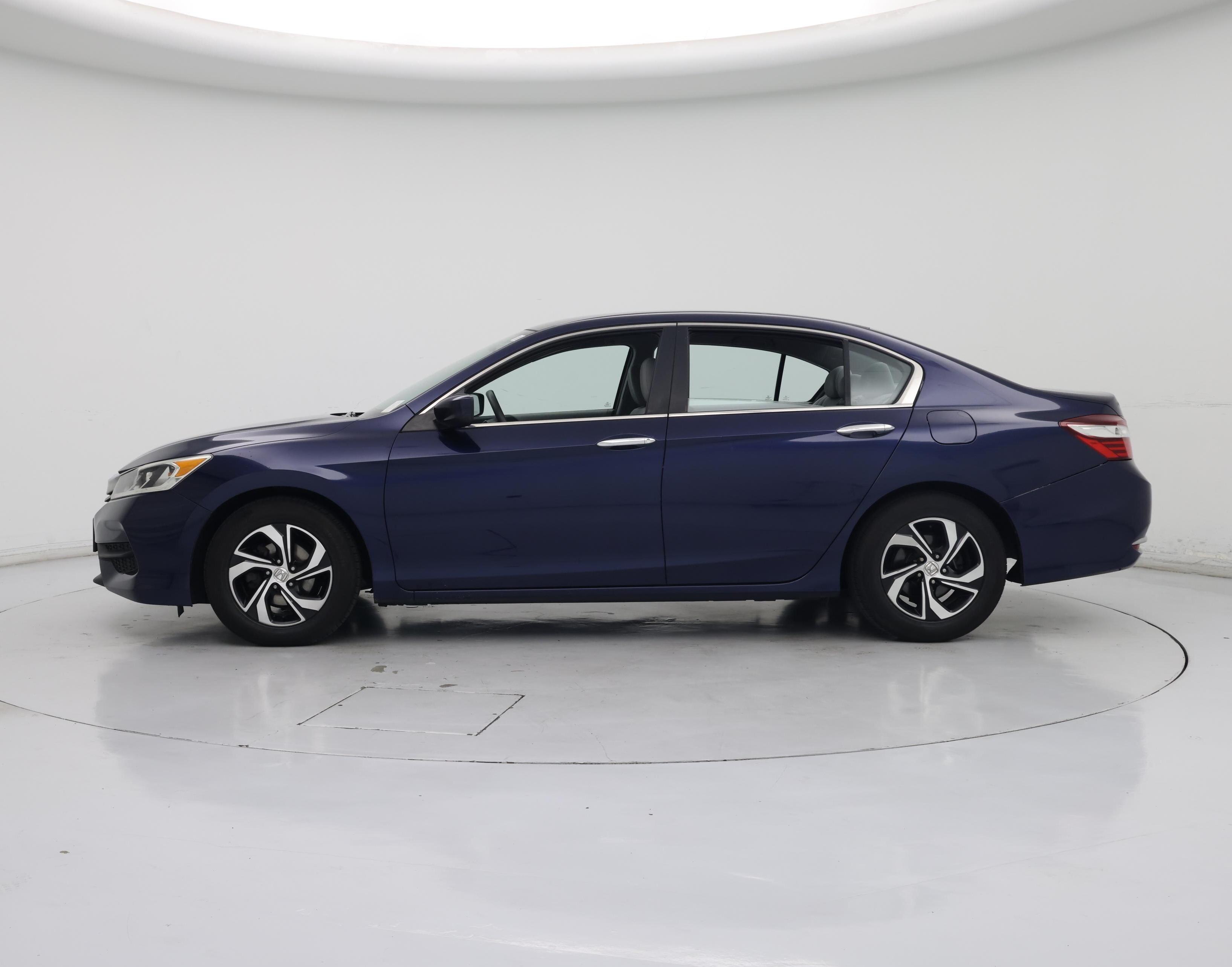 Thumbnail: 2016 Honda Accord - 3