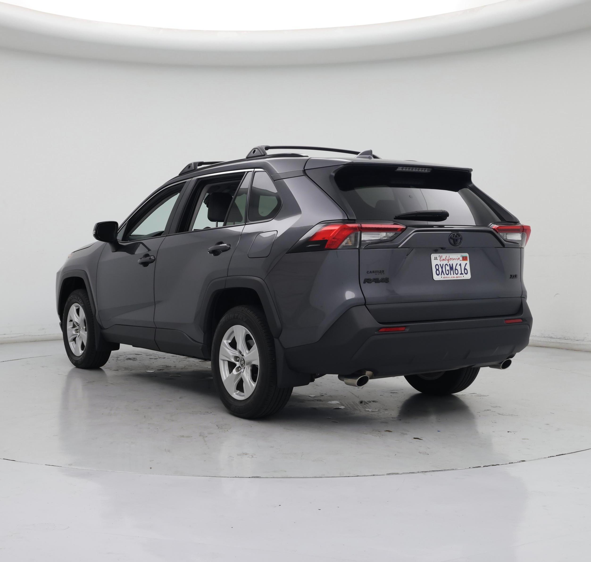 Thumbnail: 2021 Toyota RAV4 - 2