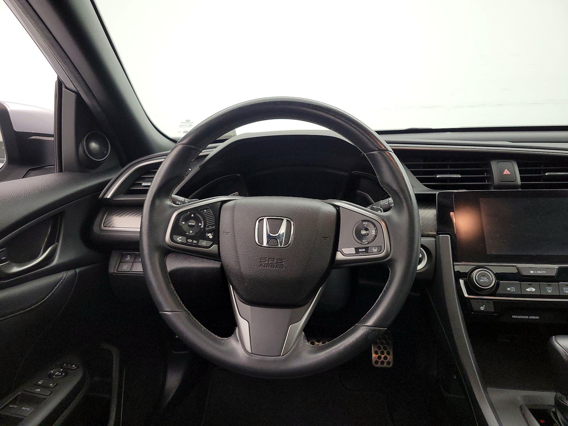 Thumbnail: 2018 Honda Civic - 10