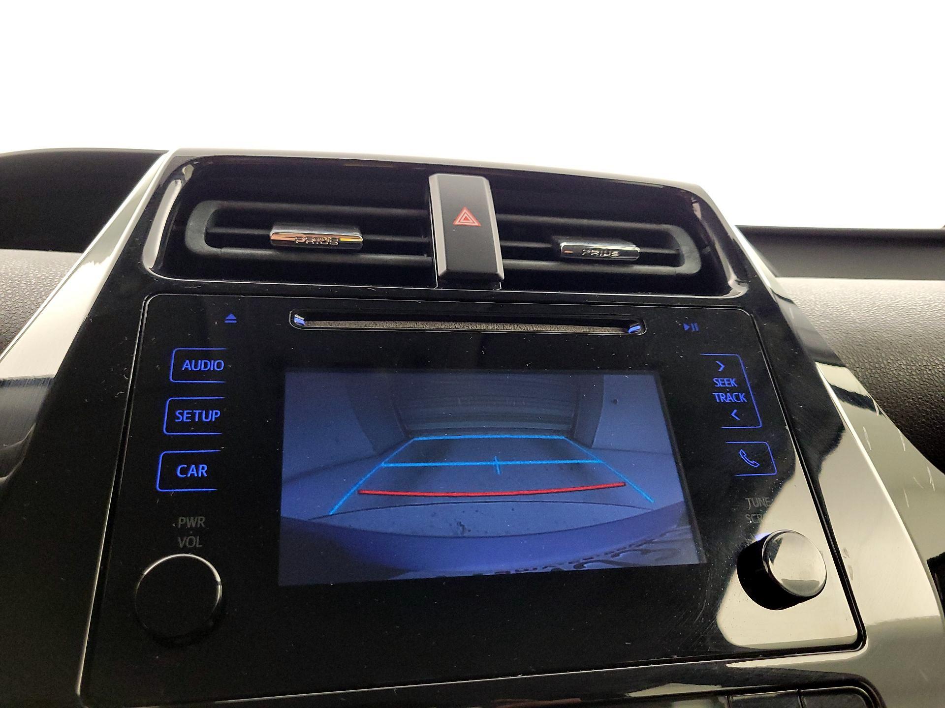 Thumbnail: 2016 Toyota Prius - 14