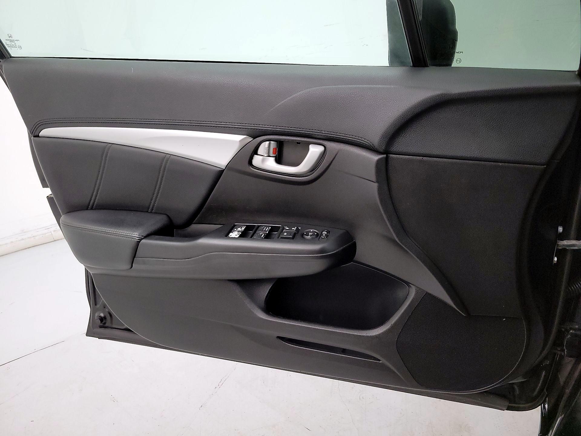 Thumbnail: 2015 Honda Civic - 13