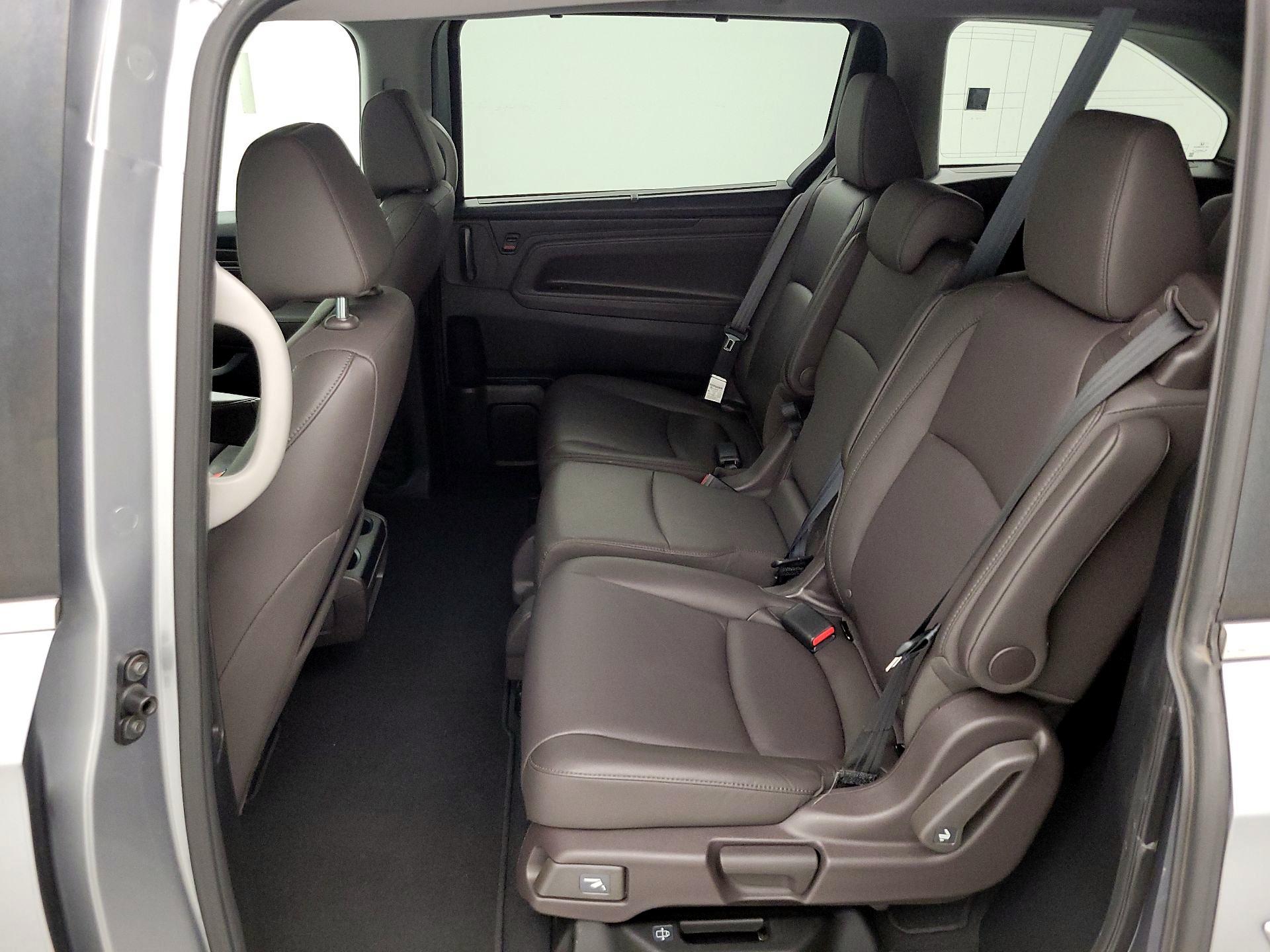 Thumbnail: 2019 Honda Odyssey - 19