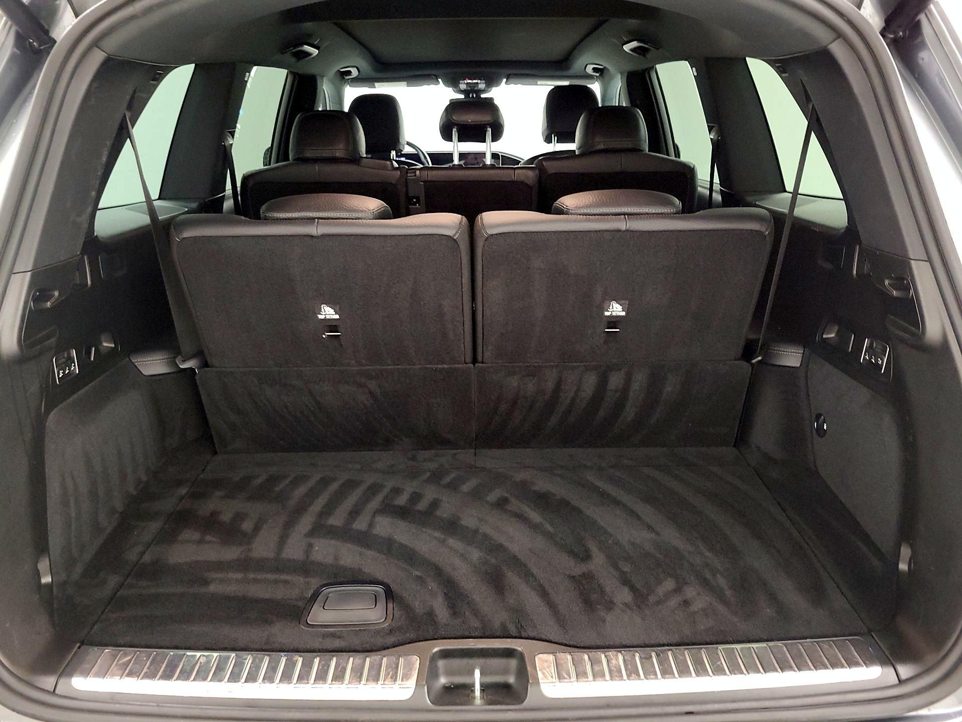 Thumbnail: 2020 Mercedes-Benz GLS - 20