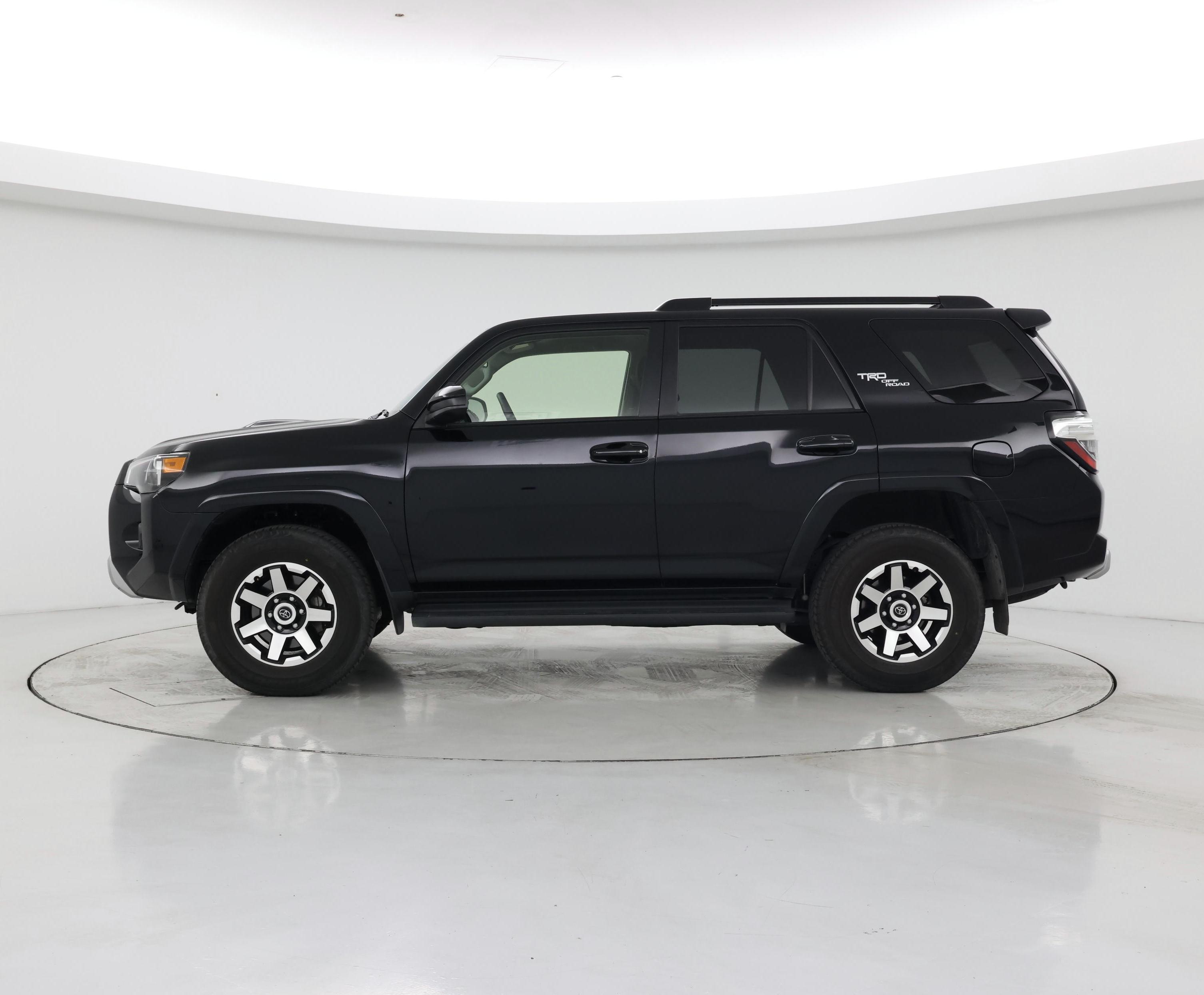 Thumbnail: 2024 Toyota 4Runner - 3