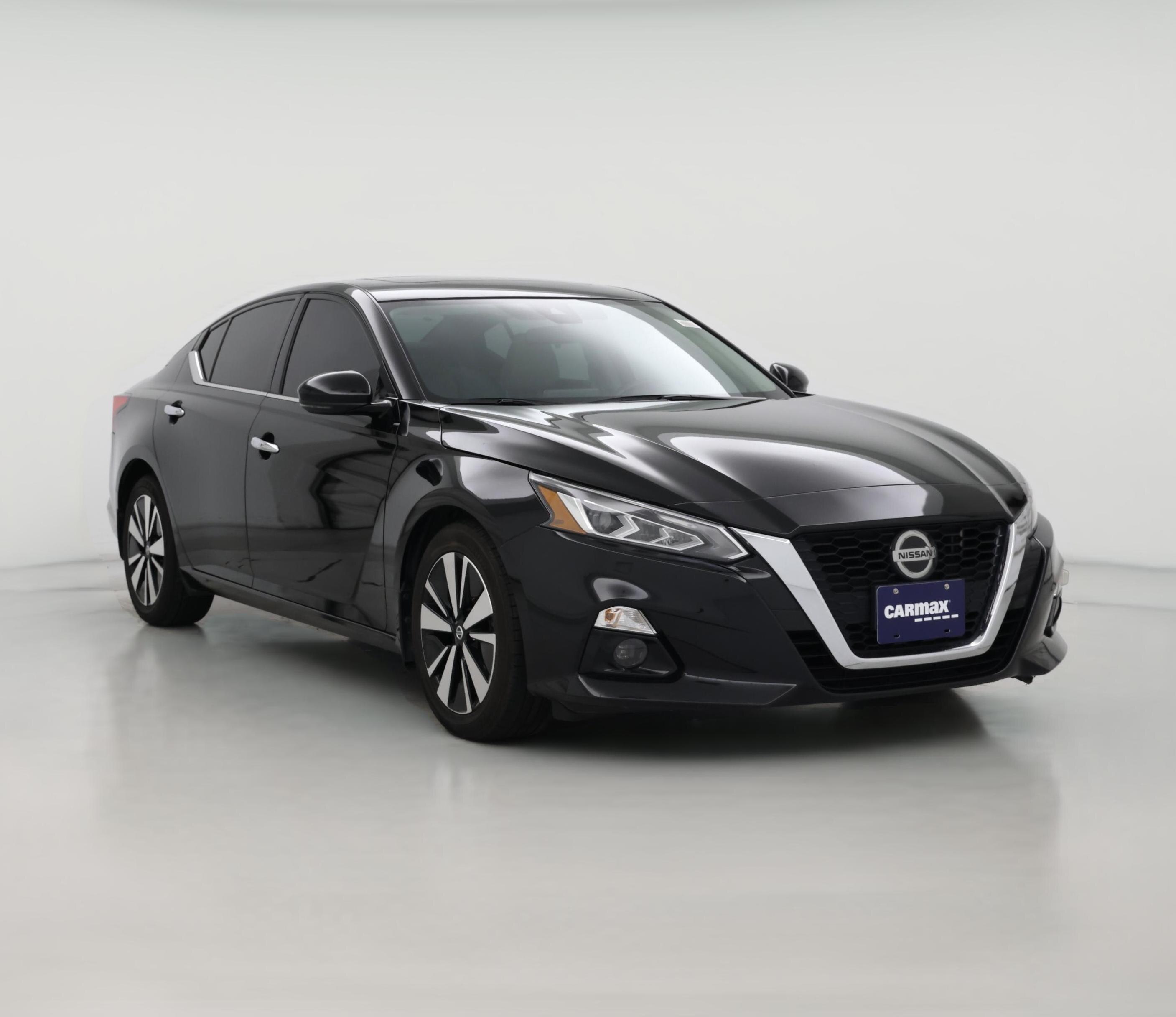Thumbnail: 2022 Nissan Altima - 1