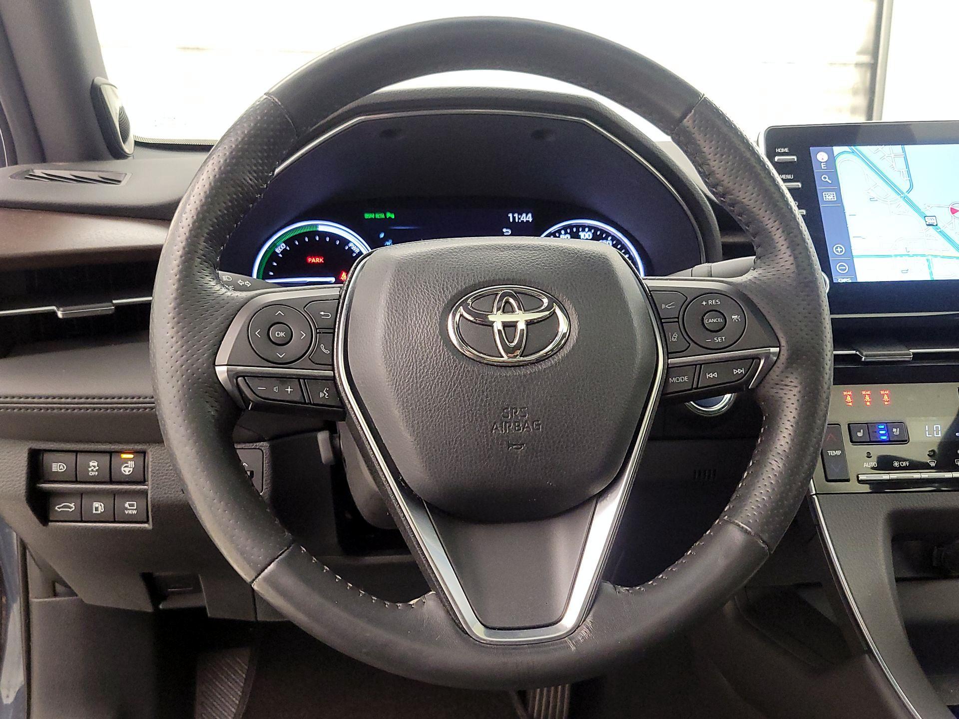 Thumbnail: 2021 Toyota Avalon - 10