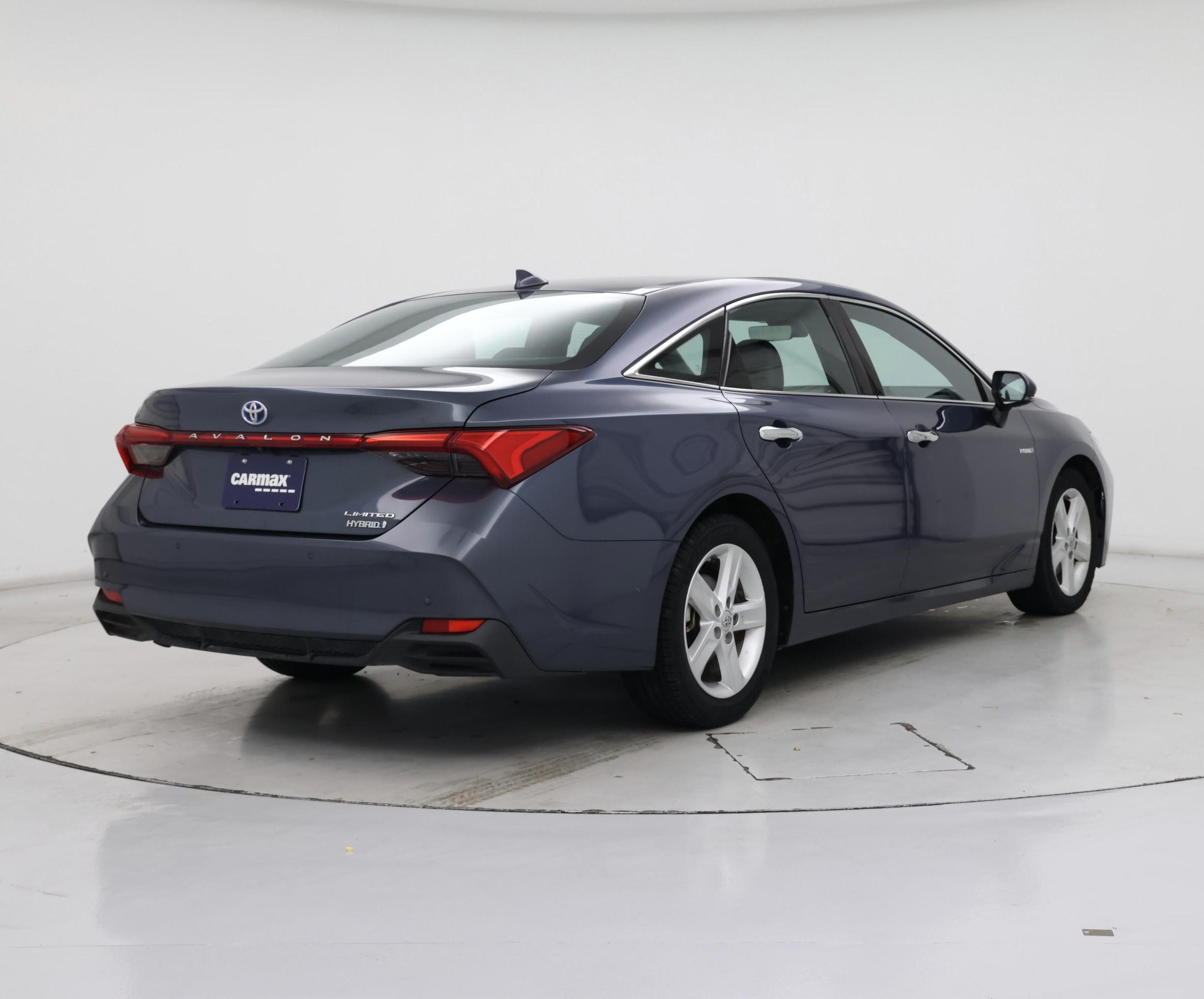 Thumbnail: 2021 Toyota Avalon - 8