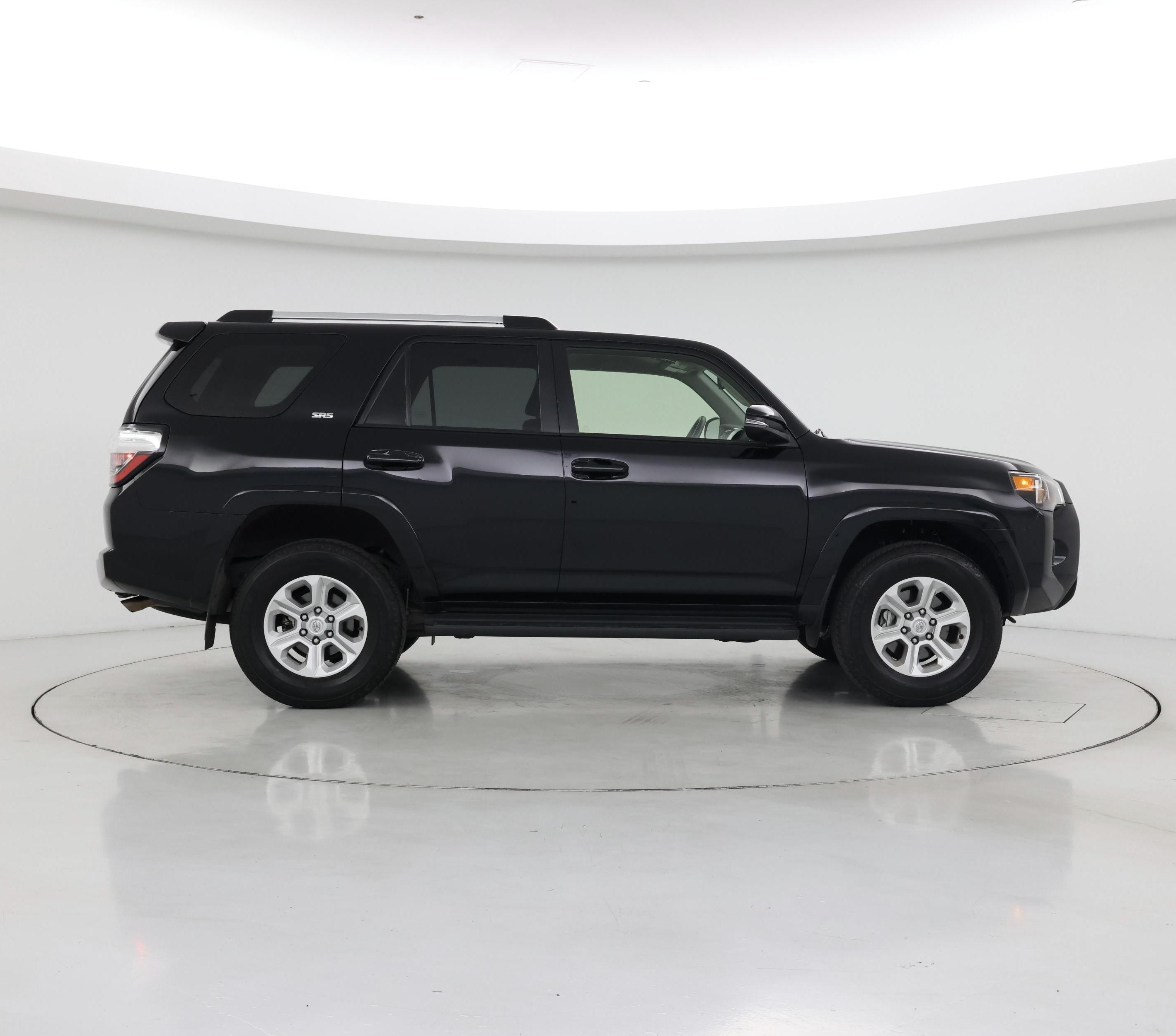 Thumbnail: 2024 Toyota 4Runner - 7