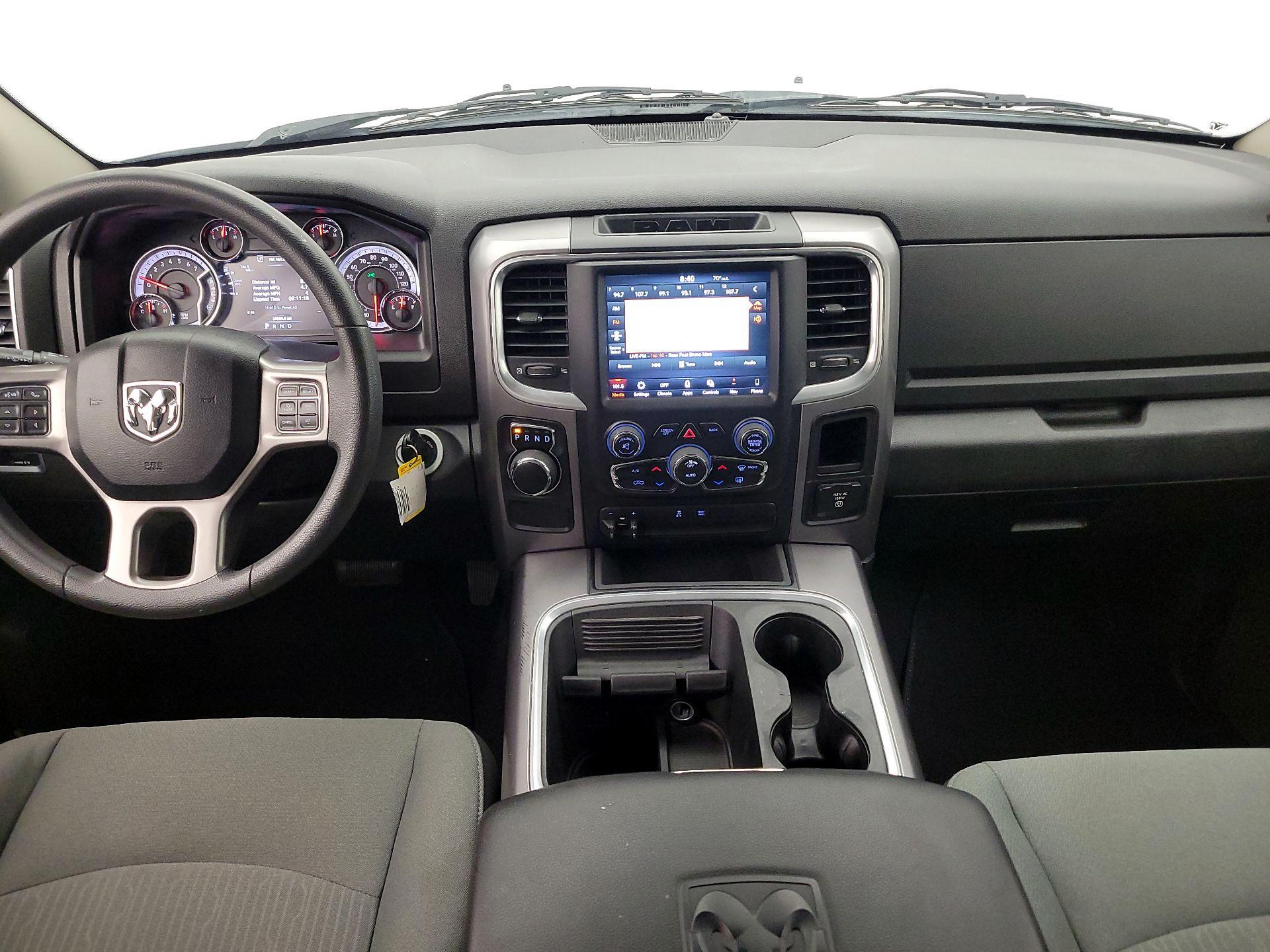 Thumbnail: 2022 RAM 1500 Classic - 9