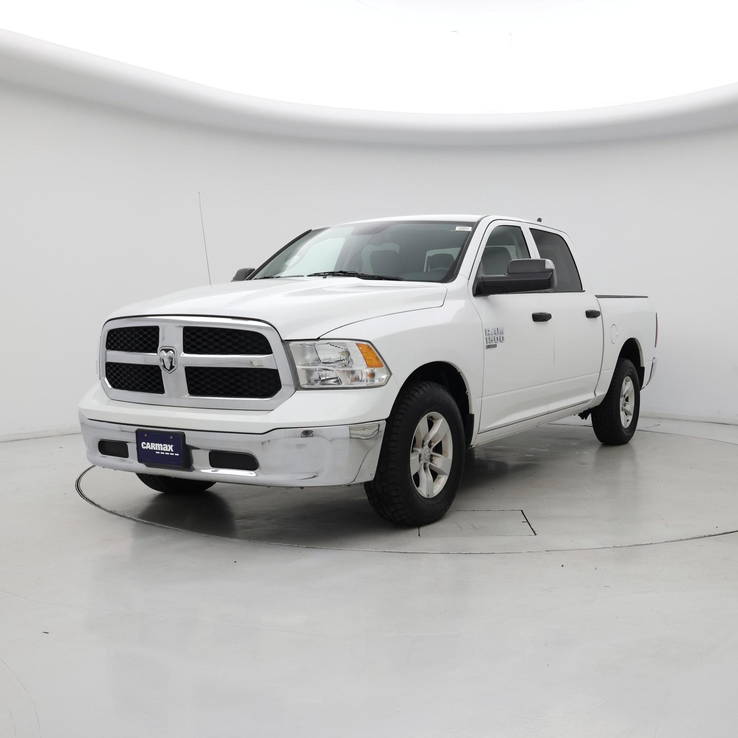 Thumbnail: 2022 RAM 1500 Classic - 4