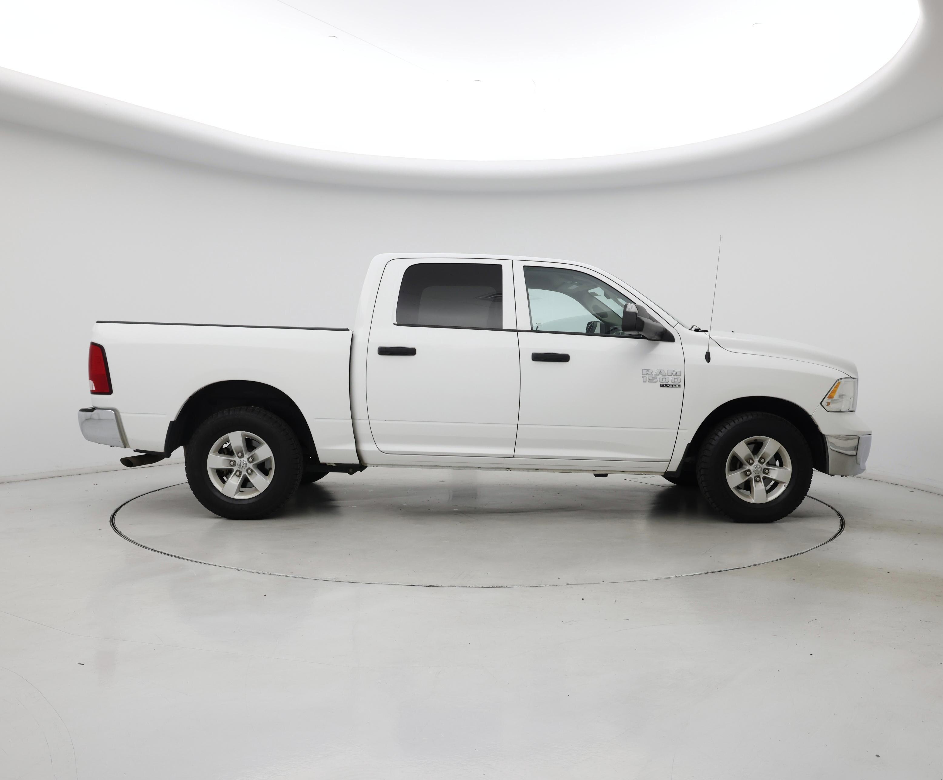 Thumbnail: 2022 RAM 1500 Classic - 7