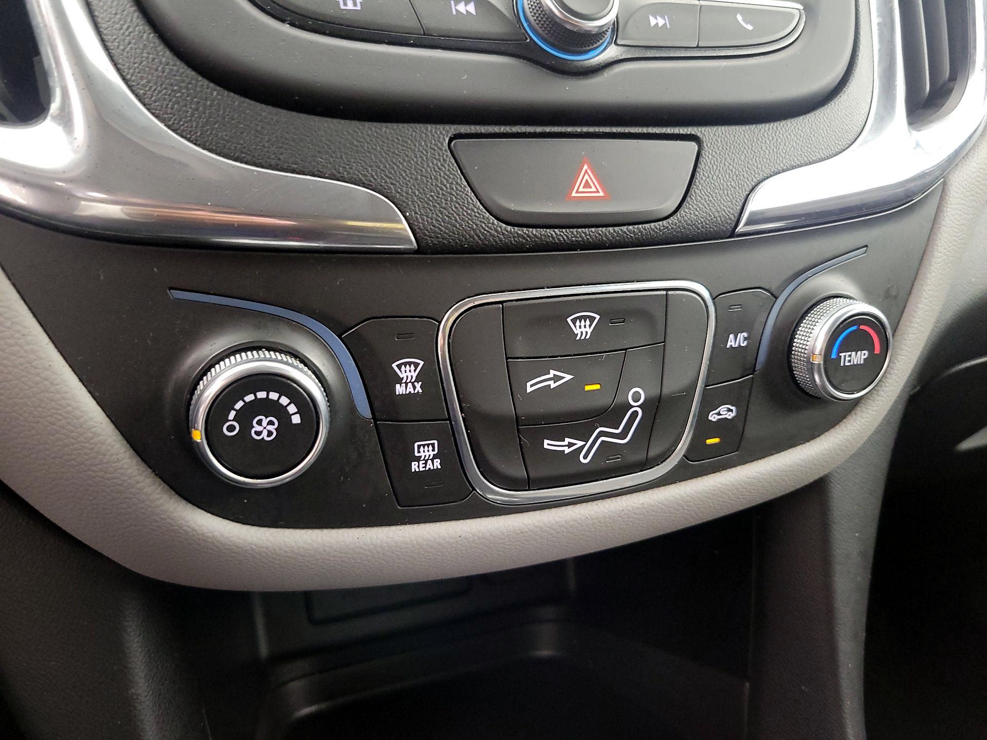 Thumbnail: 2021 Chevrolet Equinox - 16