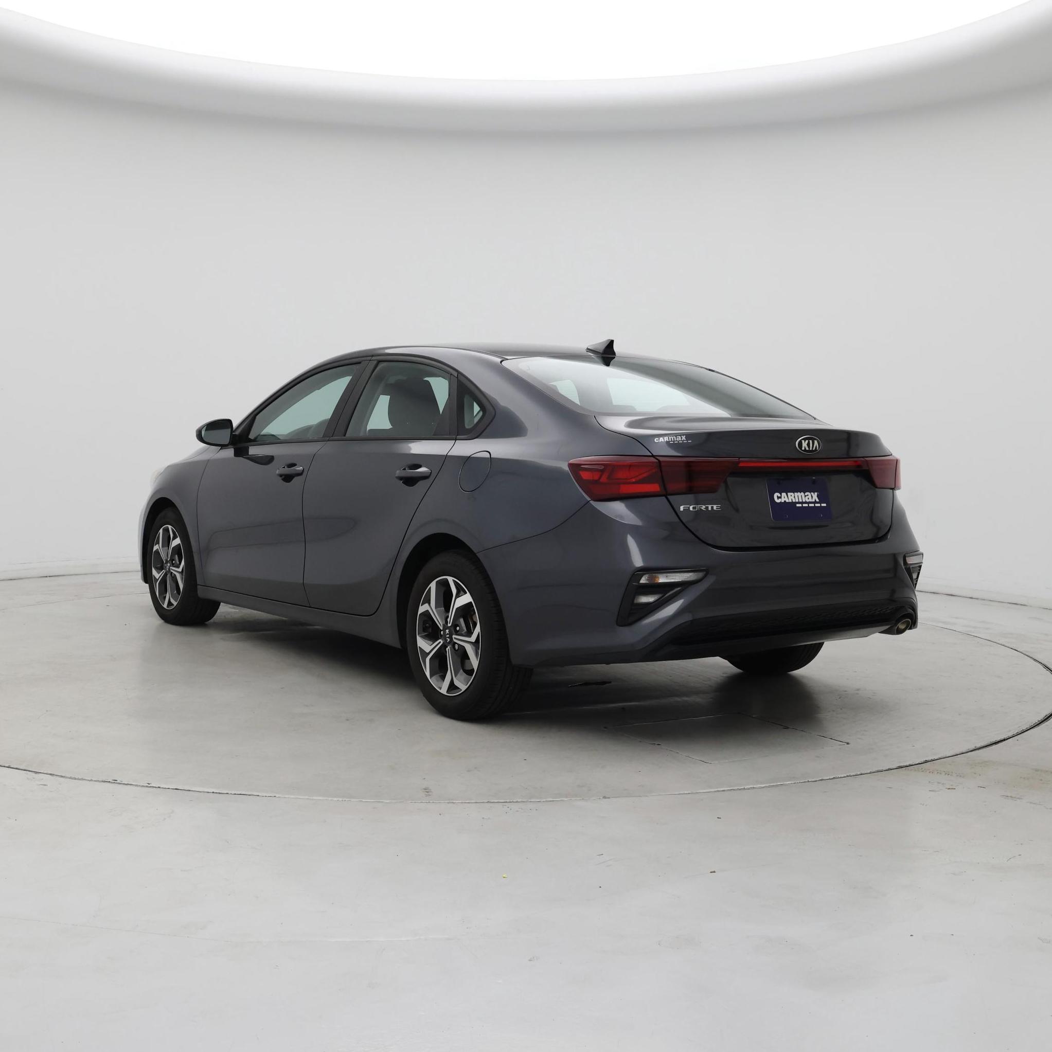 Thumbnail: 2021 Kia Forte - 2