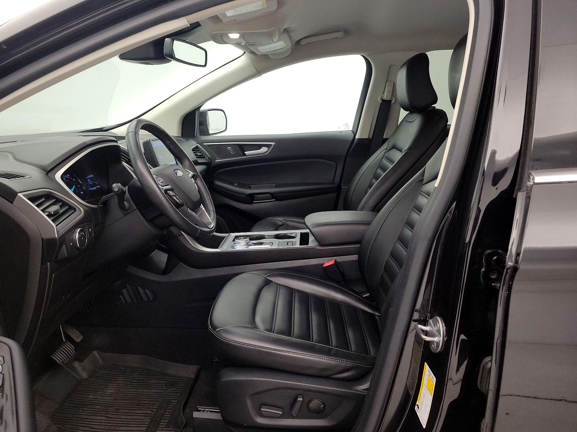 Thumbnail: 2021 Ford Edge - 11