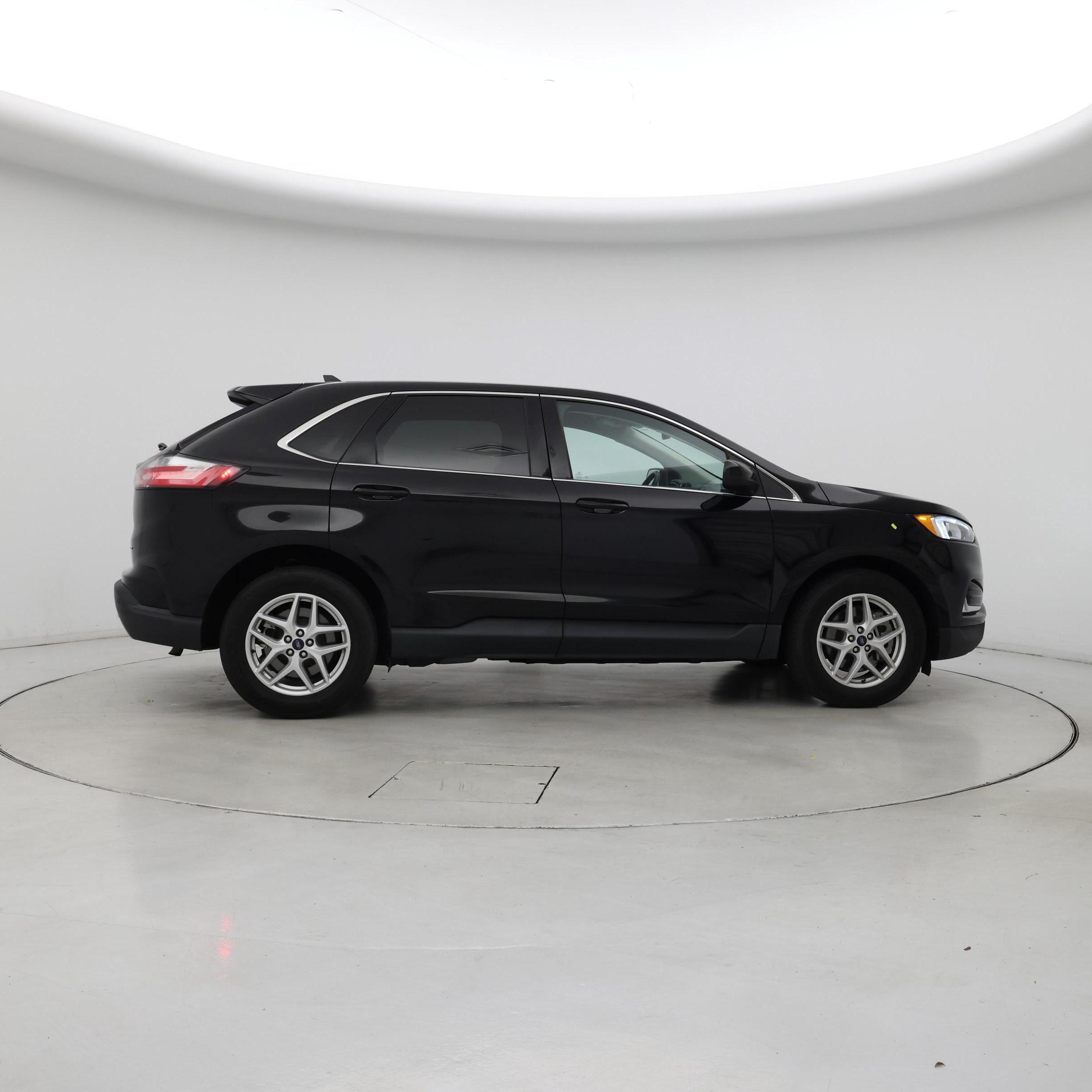 Thumbnail: 2021 Ford Edge - 7