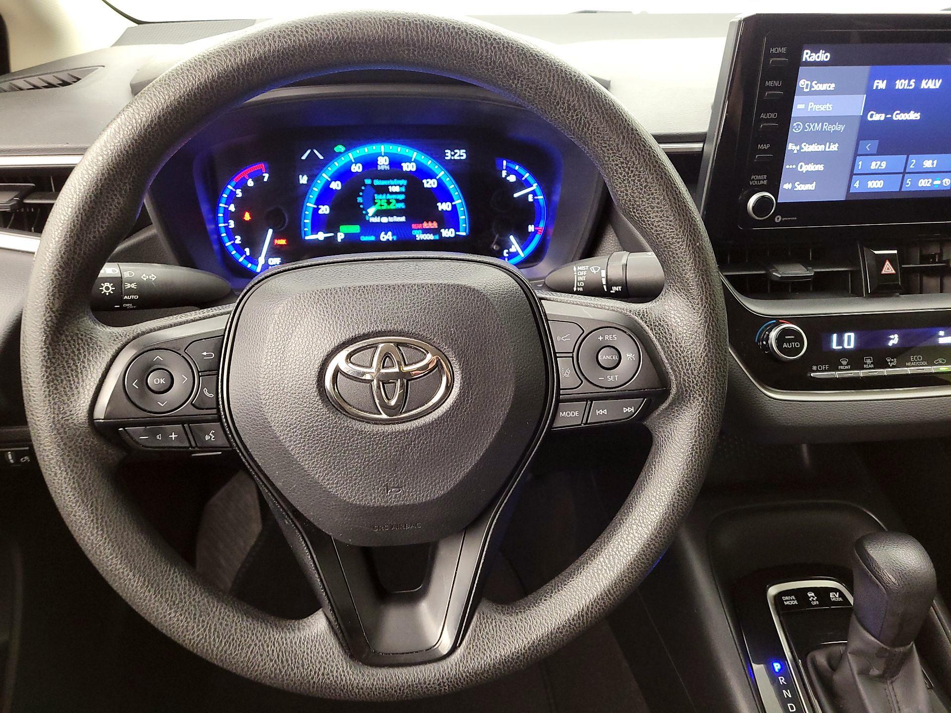 Thumbnail: 2022 Toyota Corolla - 10